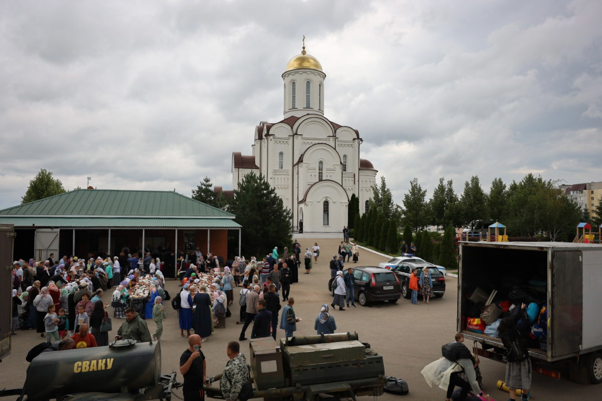 МИТРОПОЛИТ ИГНАТИЙ СОВЕРШИЛ БОЖЕСТВЕННУЮ ЛИТУРГИЮ В ГЕОРГИЕВСКОМ ХРАМЕ. Саратовское Северо-Западное благочиние