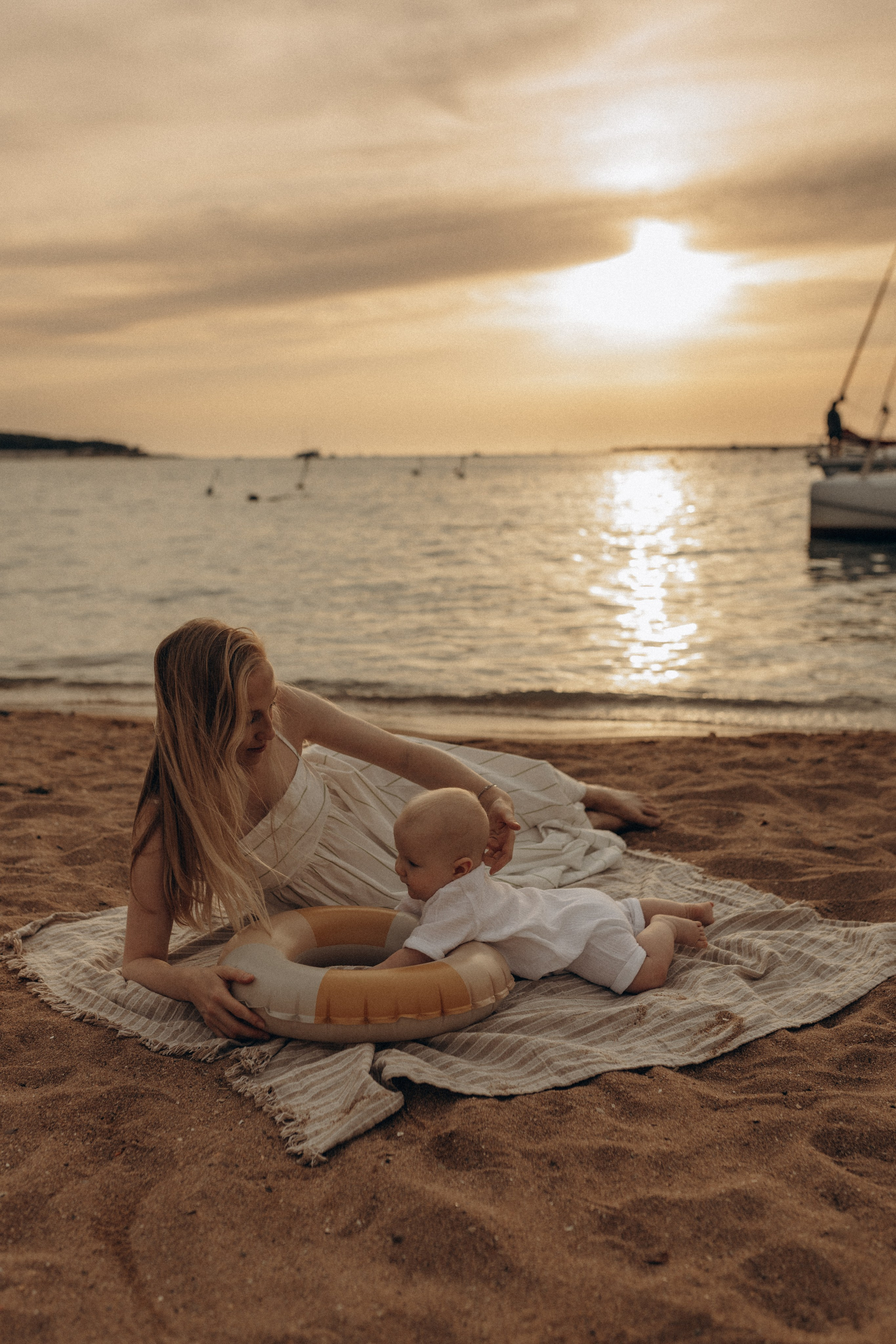 Антон Таня и Даня. Семейный фотограф в Новороссийске и Анапе Александра Яковлева