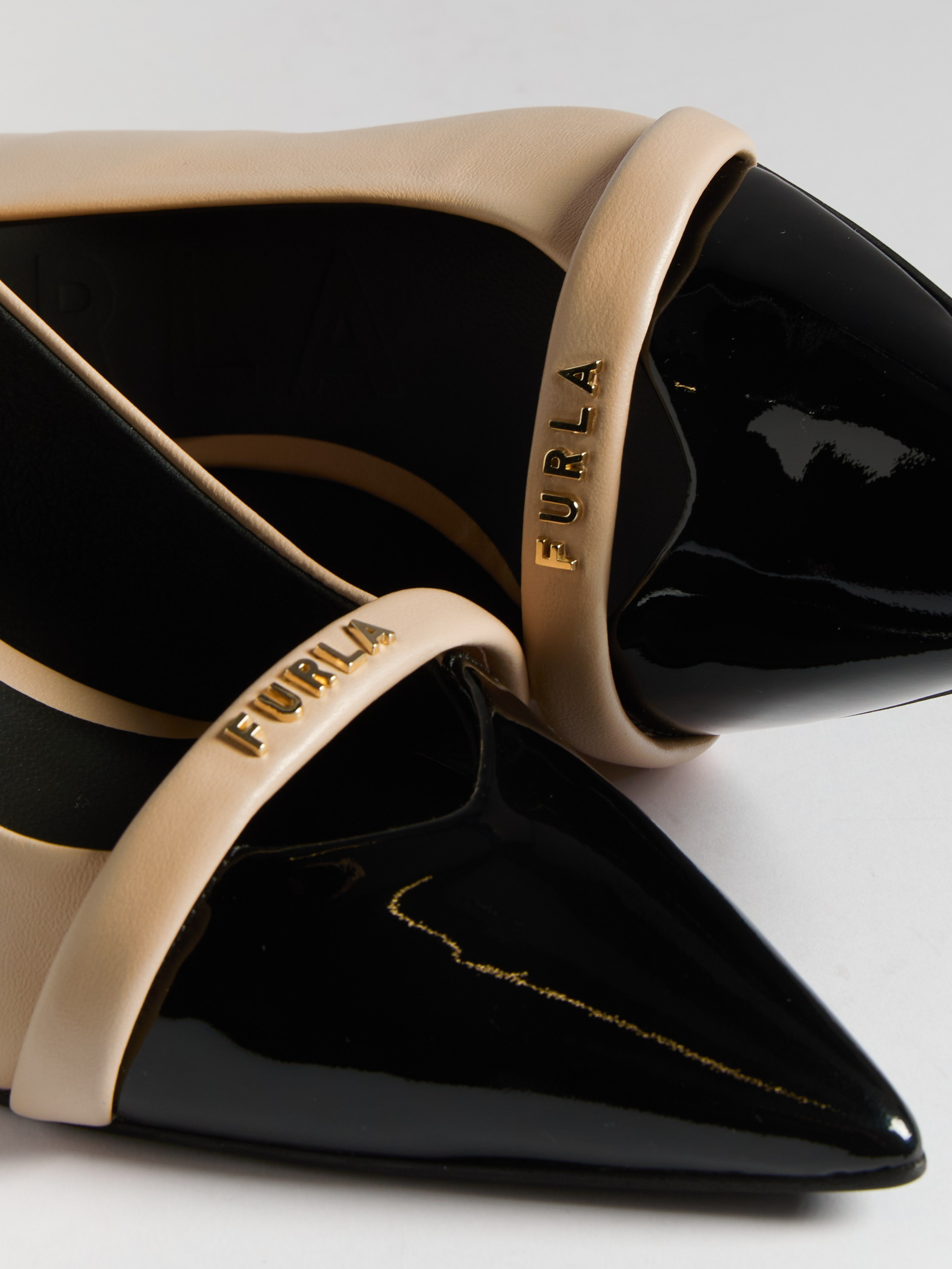 Предметный фотограф в Москве Евгений Шубин