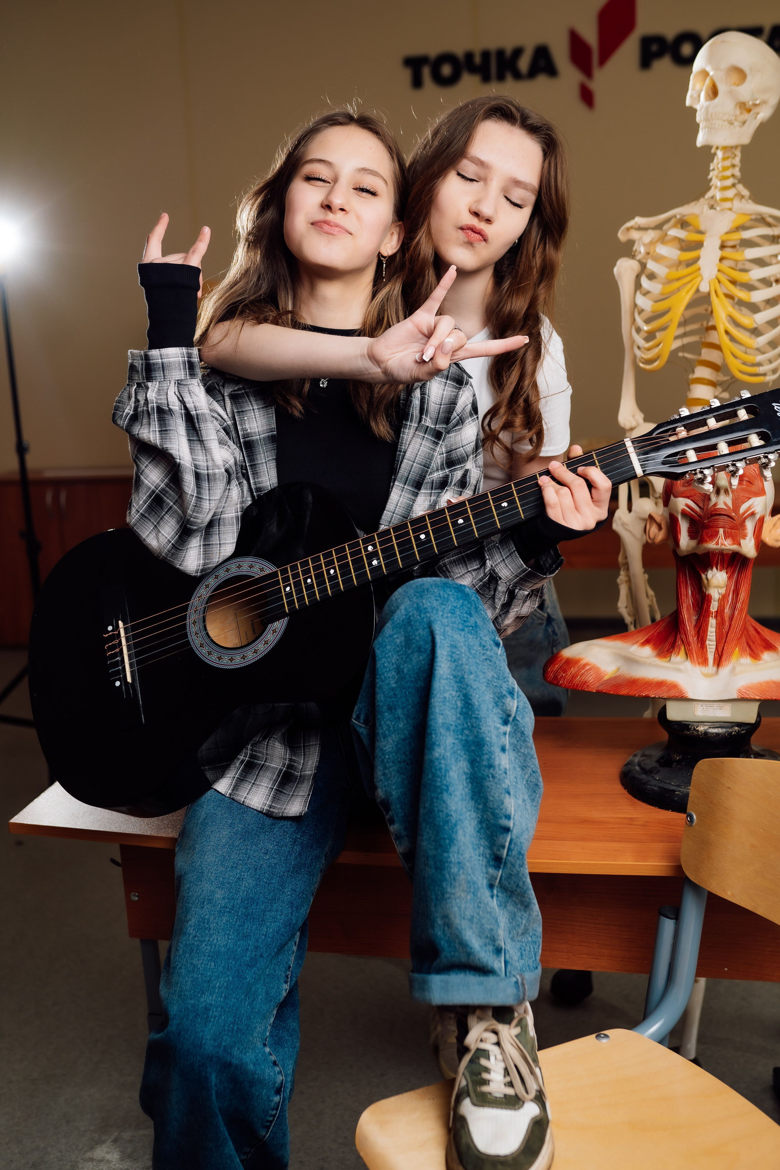 Октябрьский 8 класс. Фотограф Торопец Кристина Абрамова Kanwellia photography