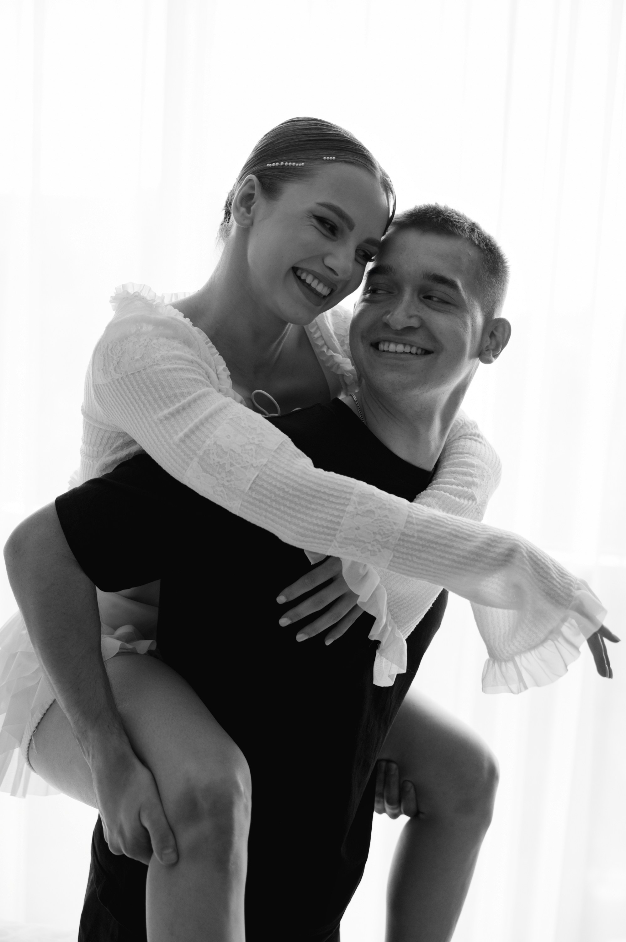 Кирилл и Анна. Zhulanovilya