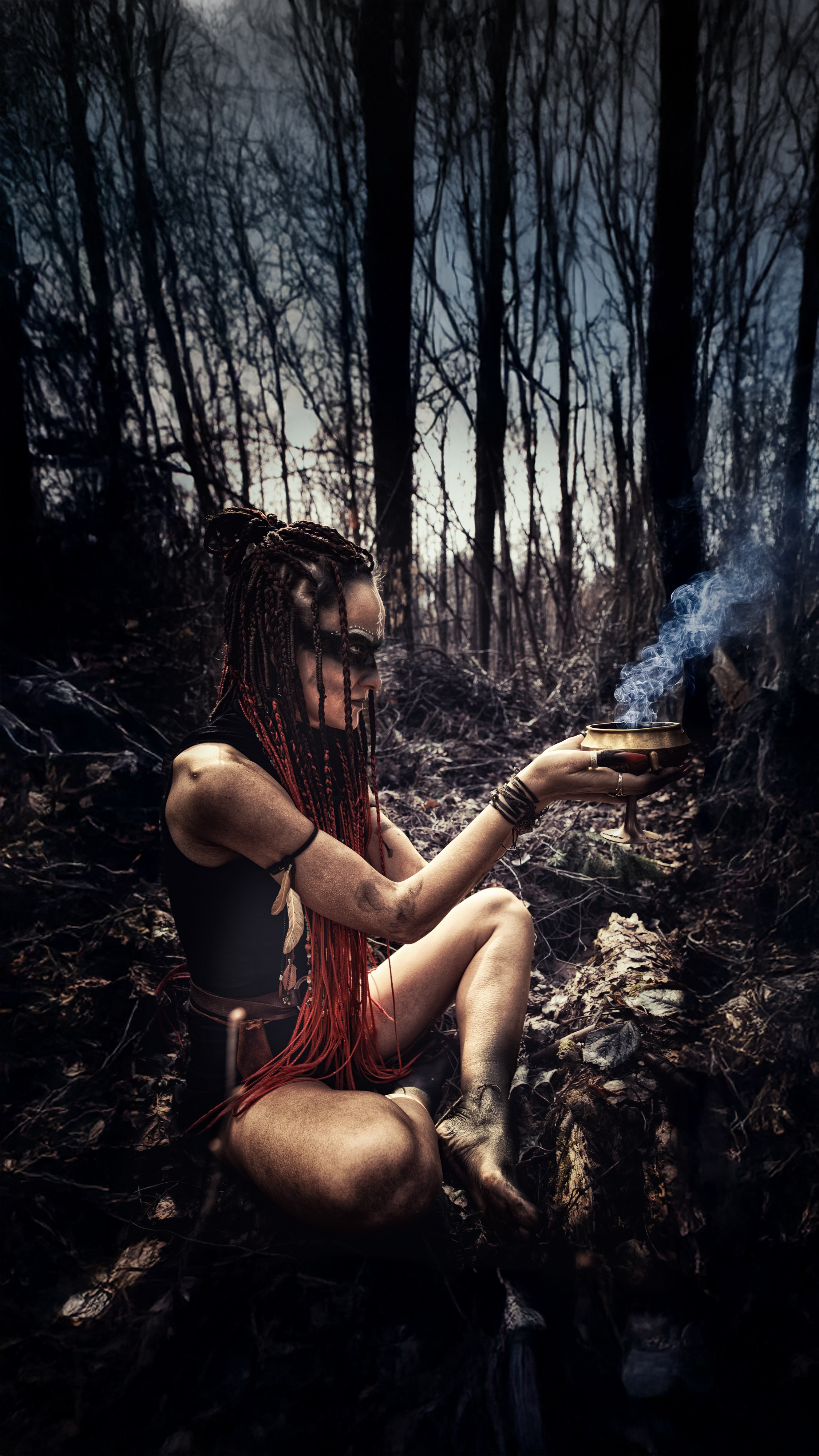 Ведьмина роща — это ТФП фотопроект с непрофессиональной, но очень красивой моделью, Мариной. Фотограф портретист в Троицке и Москве Иван Парусиди