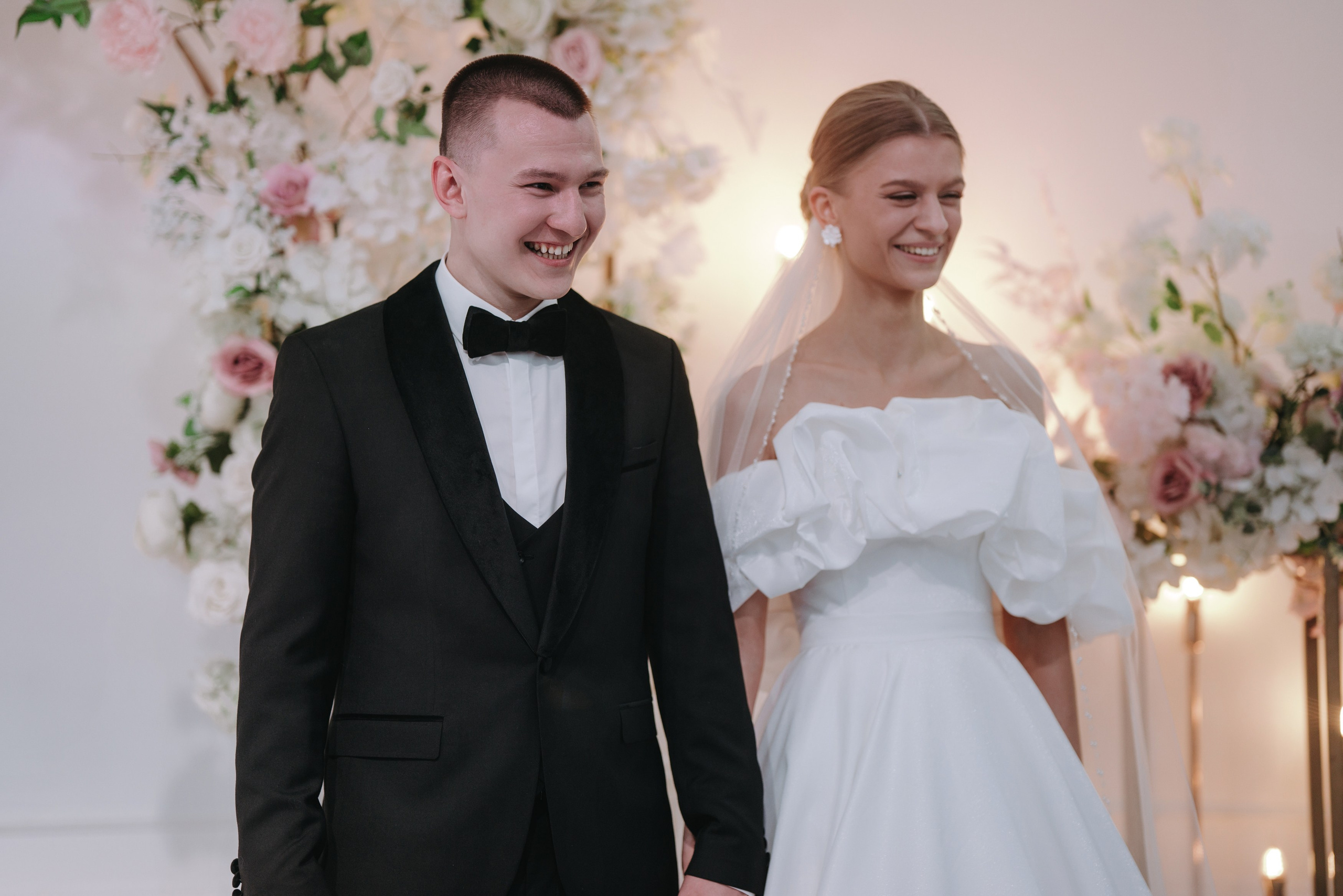 БАНКЕТНЫЙ ЗАЛ ДАСКО ГАРДЕН, ЭМИЛЬ БУРАНГУЛОВ, ИЛЬНАР АХМАДУЛЛИН