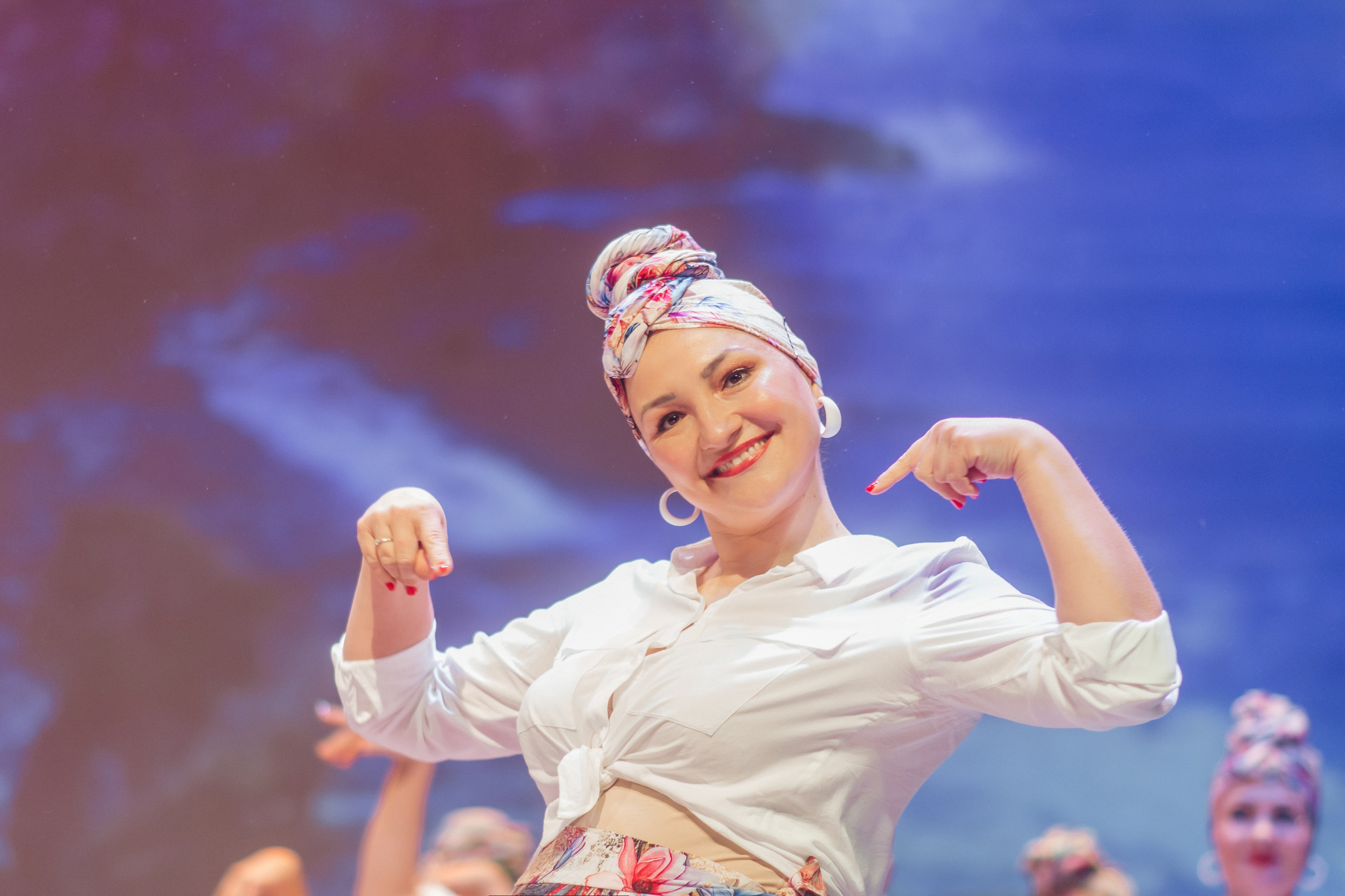 Танцы. Фотограф Елена Рогашкова