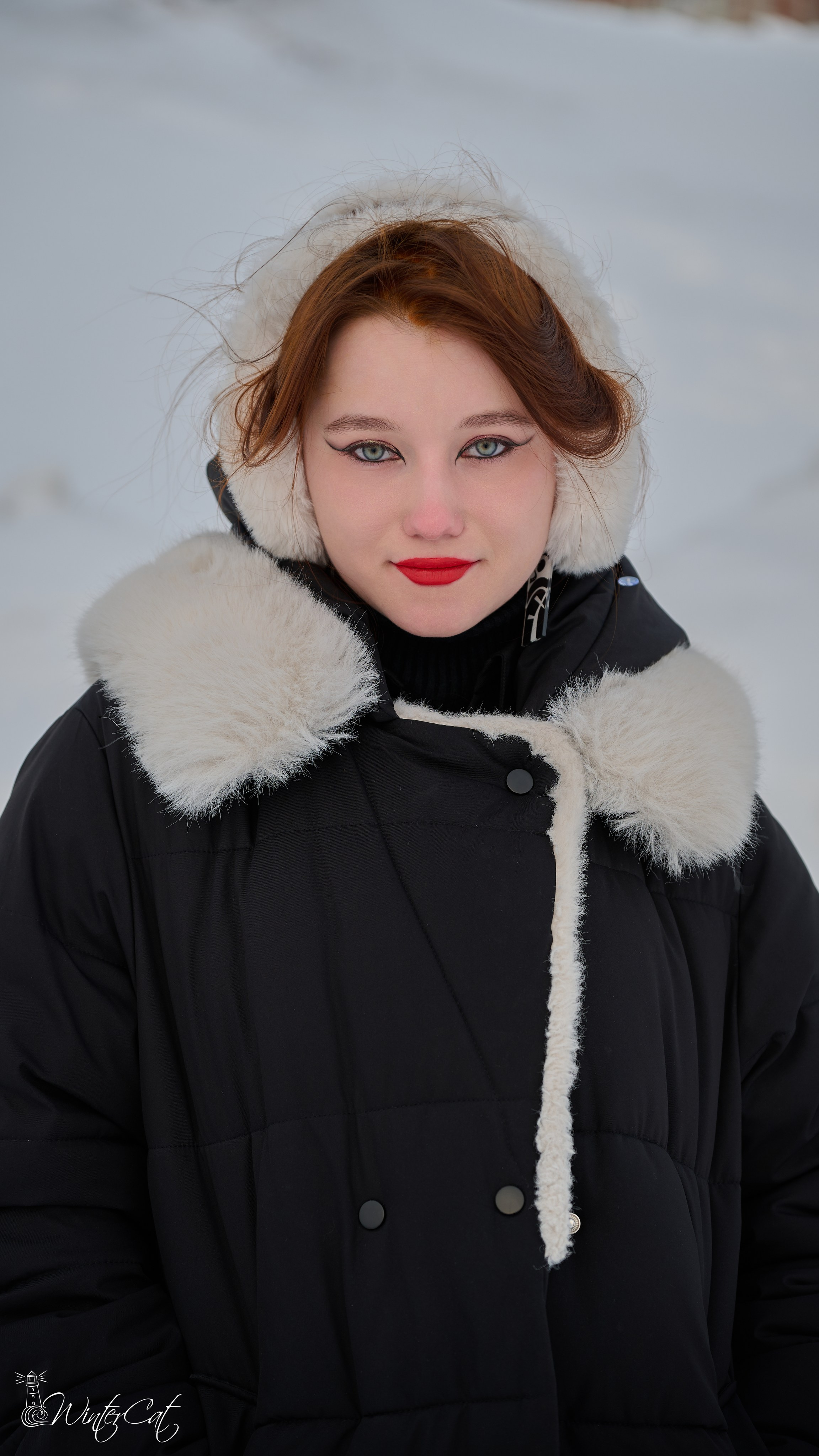 Алёна на Маяке. Портретный и репортажный фотограф в Магадане Андрей Нефедов WinterCatPhoto