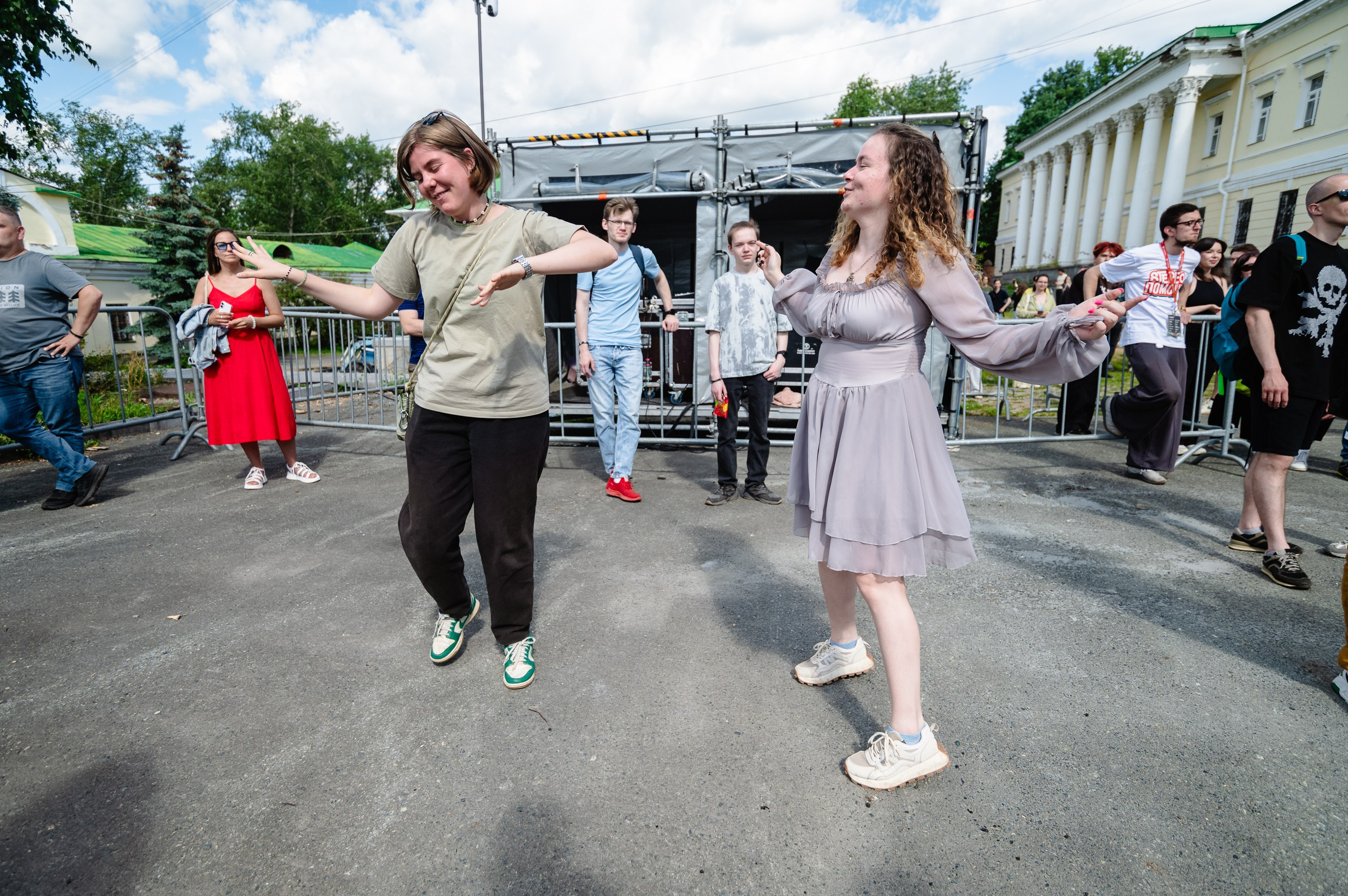 Стереолето Екатеринбург. Харитоновский парк. Репортажный и концертный фотограф Алексей Патентный в Екатеринбурге