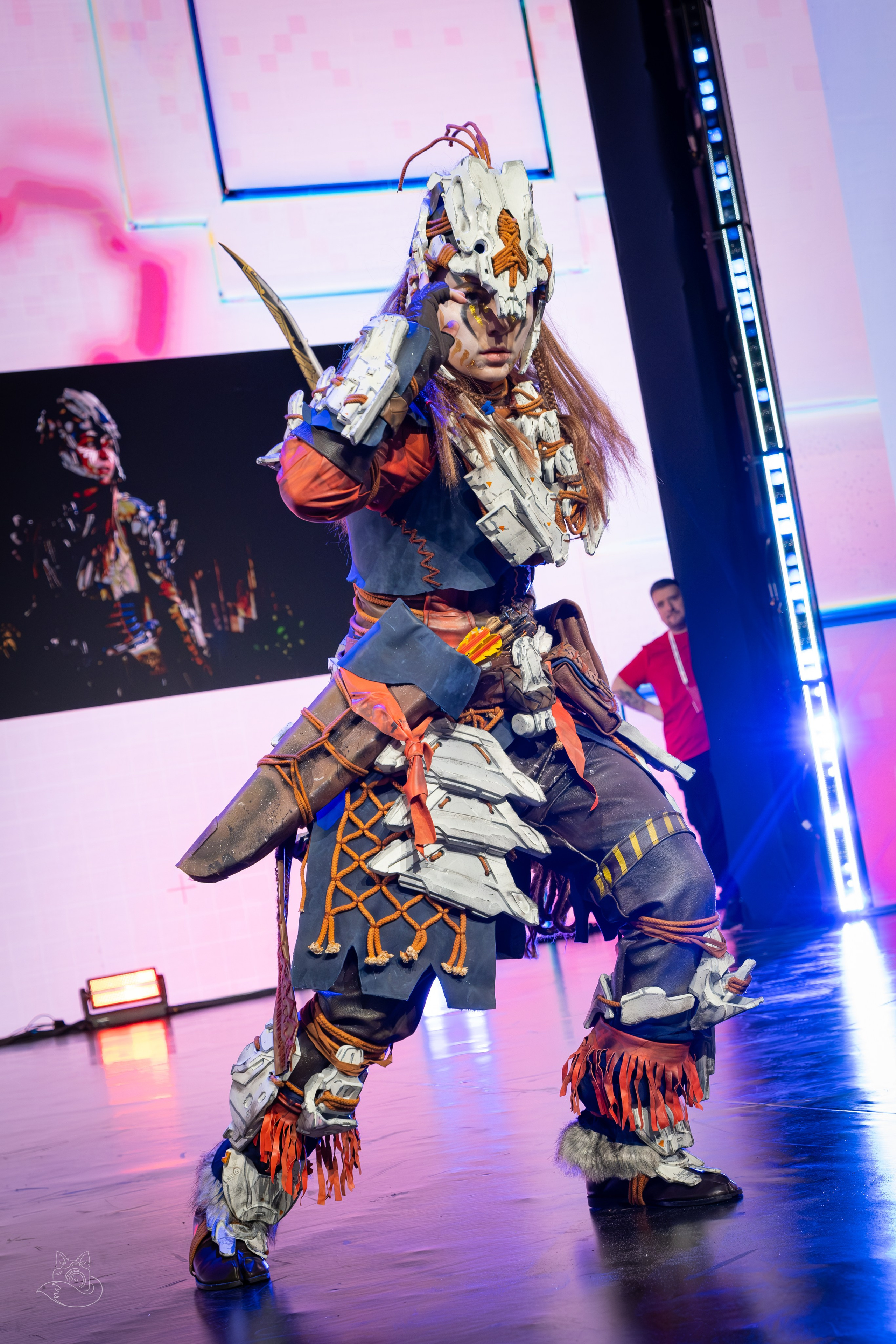 Сцена РЭД ЭКСПО 2024. Косплей фотограф