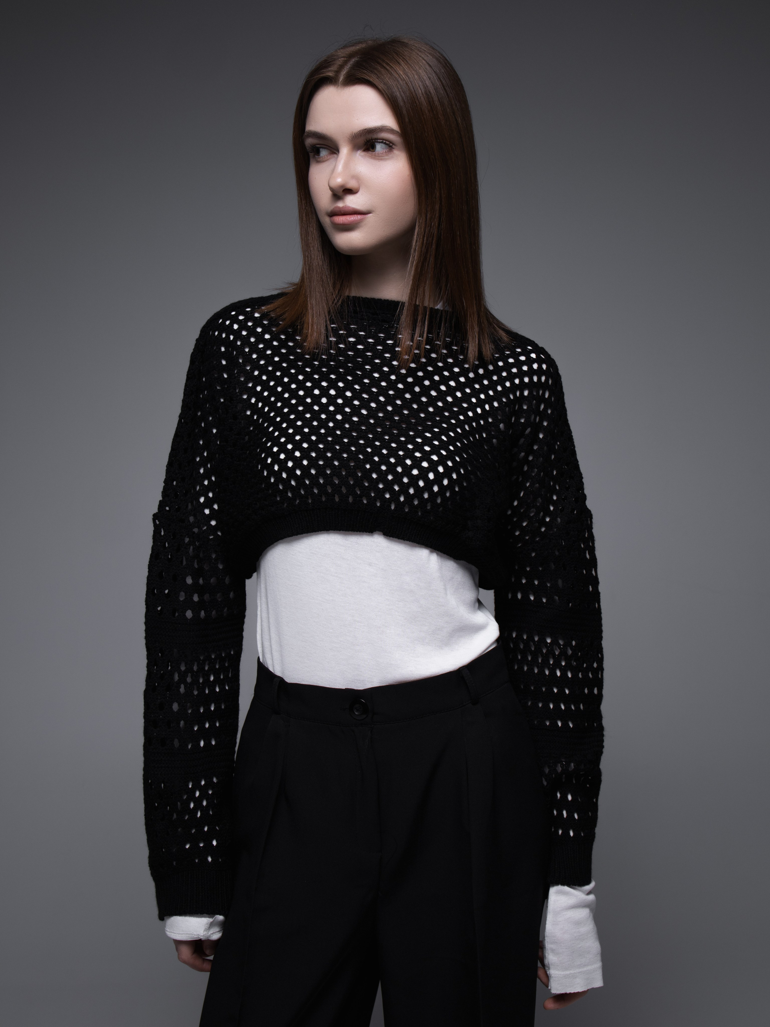 КАТАЛОГ | серый фон. RUNA production — стильные съемки для брендов