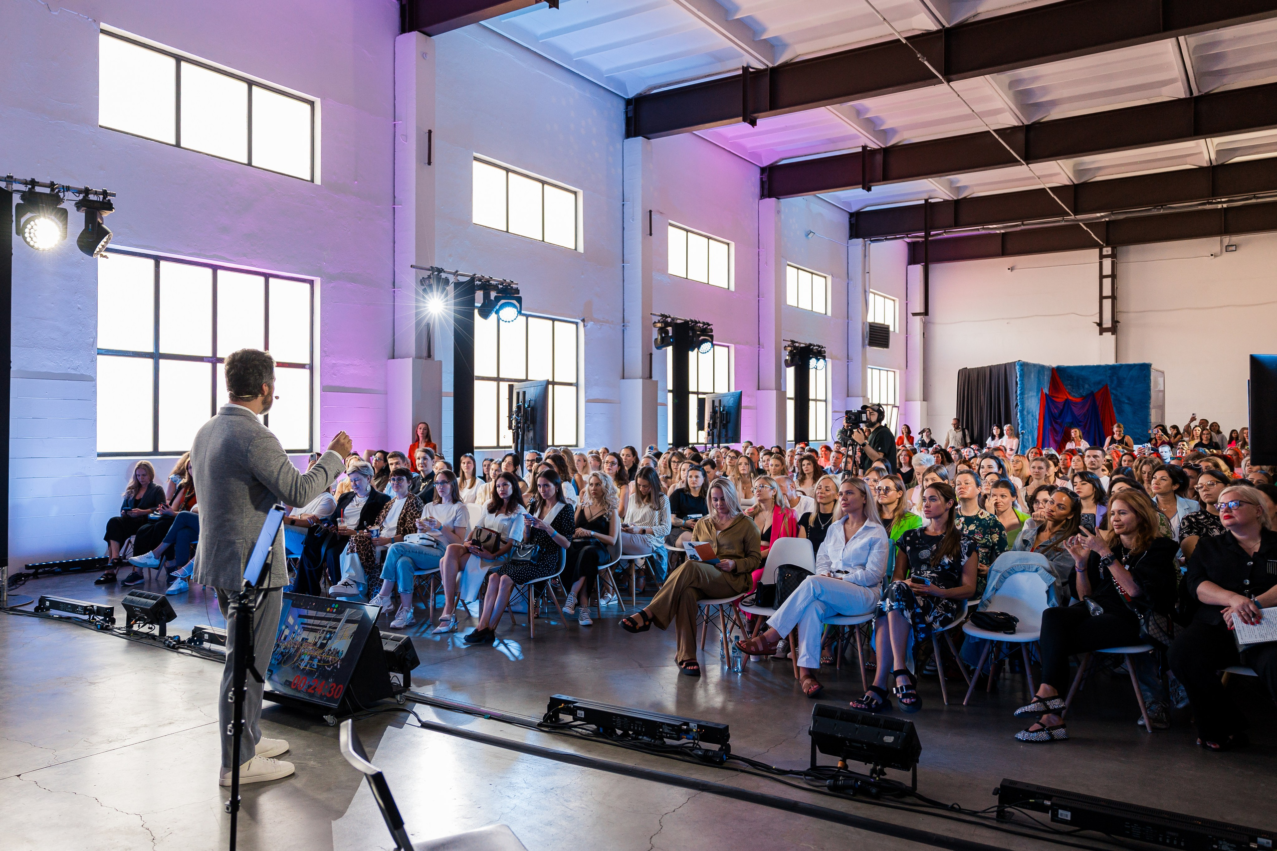 Конференции/Лекции. Репортажный фотограф Мария Мадзик