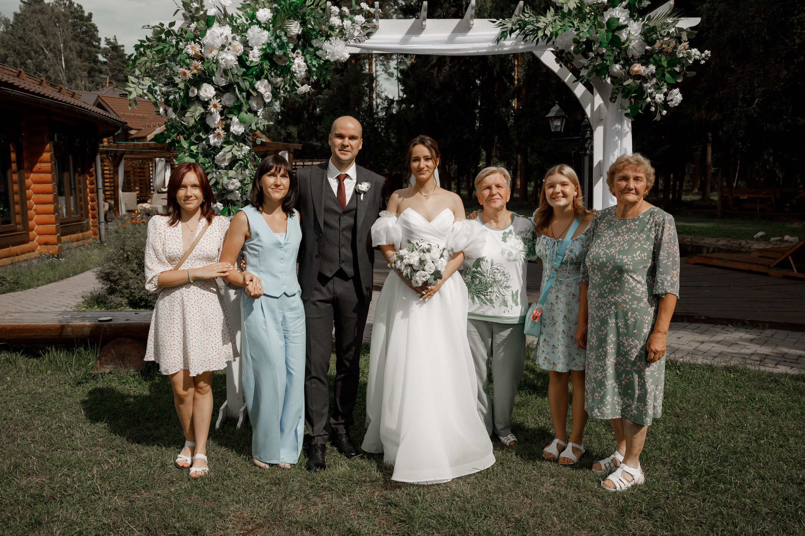 Полина и Дмитрий, загородный клуб «Барин», ЗАГС в г. Пушкино. Свадебный и репортажный фотограф (Москва, Королев и другие)