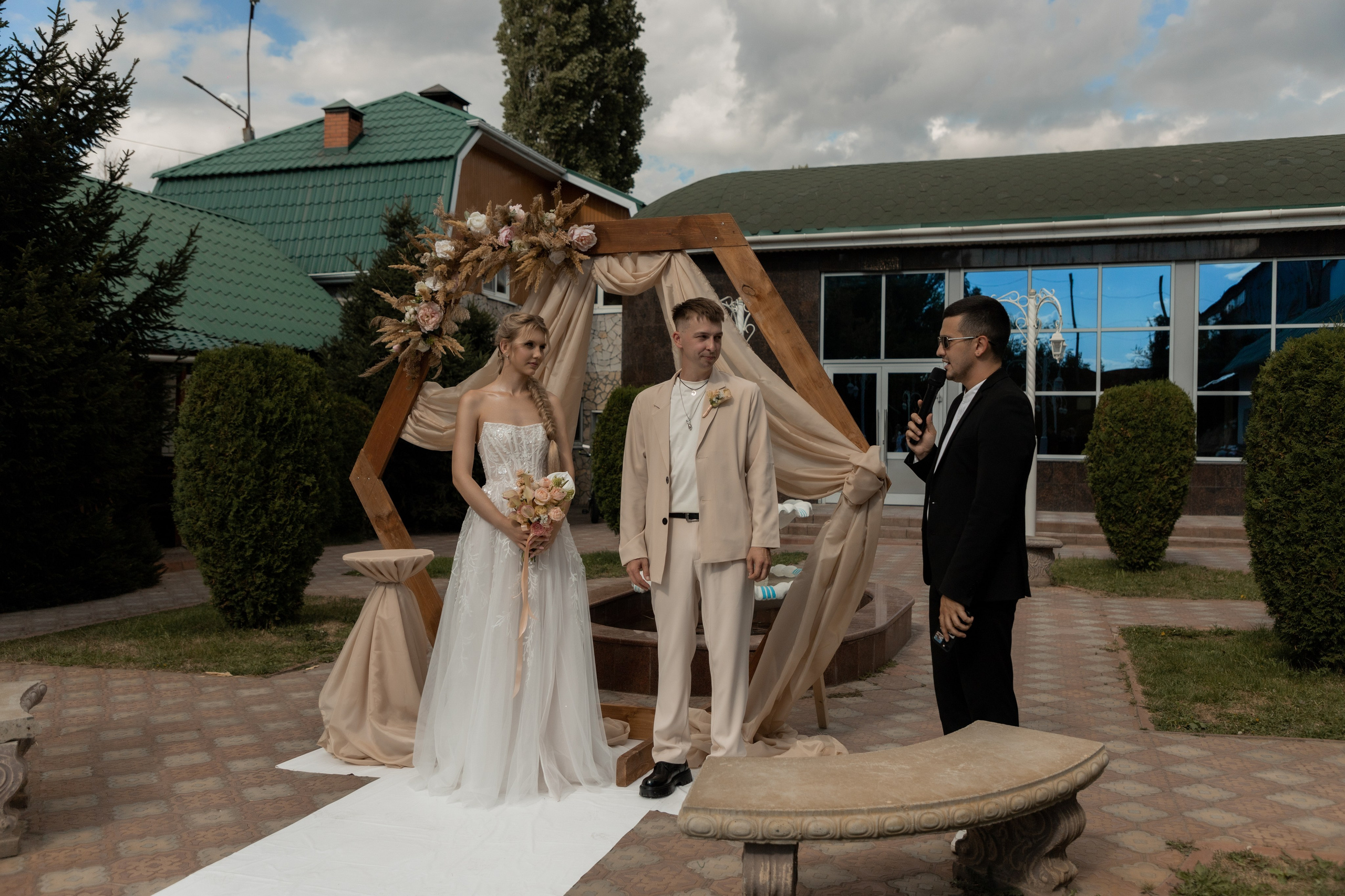 Роман и Александра (банкет). Свадебный фотограф Ангелина Сунгатулина | Саратов | Балаково | Вольск