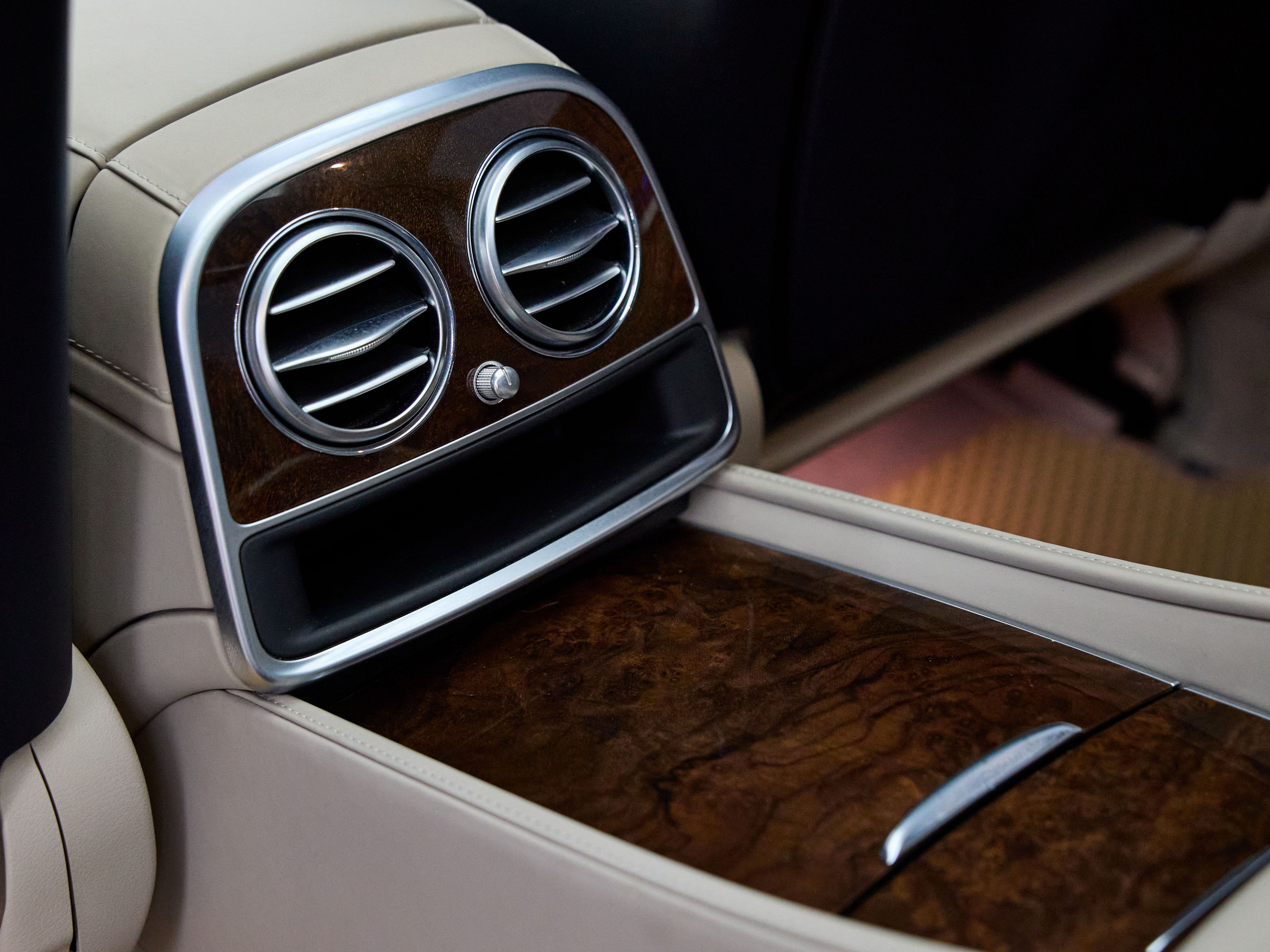 Mercedes S500. IDeAI studio