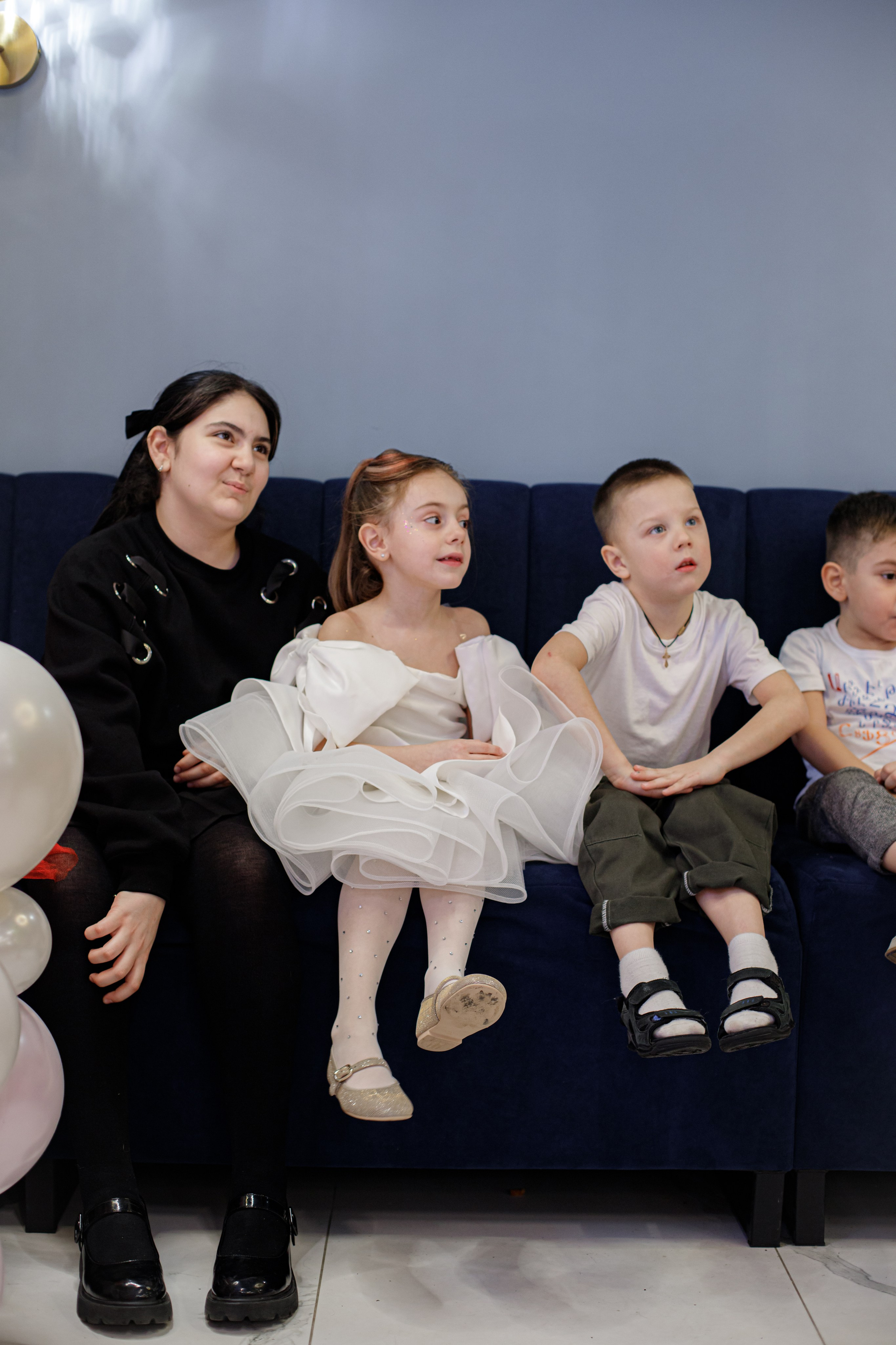 ASIA'S BIRTHDAY PARTY. Photokarish