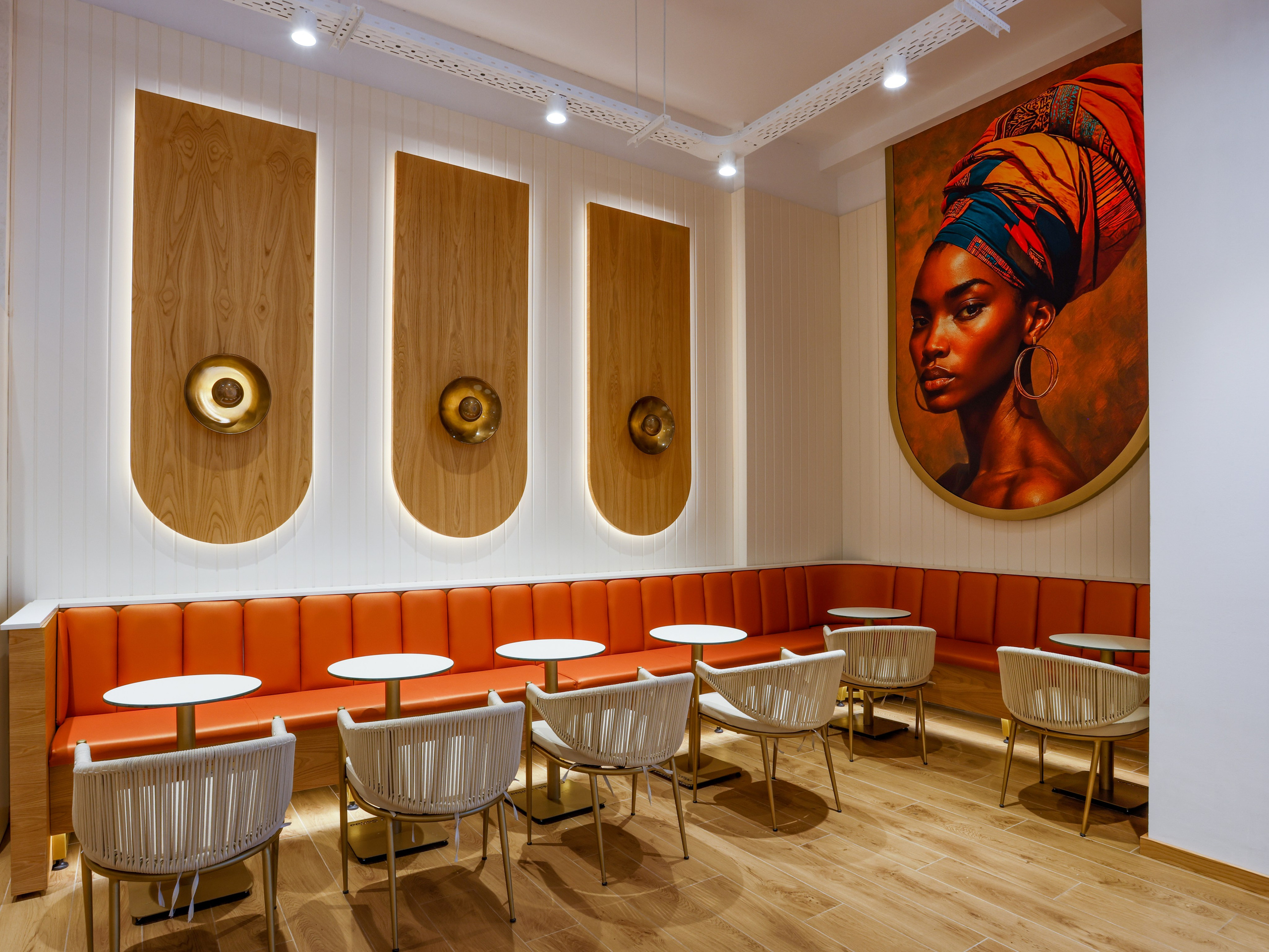 Интерьерная съемка коммерческих локаций. Фотосъемка для вашего бизнеса в Челябинске