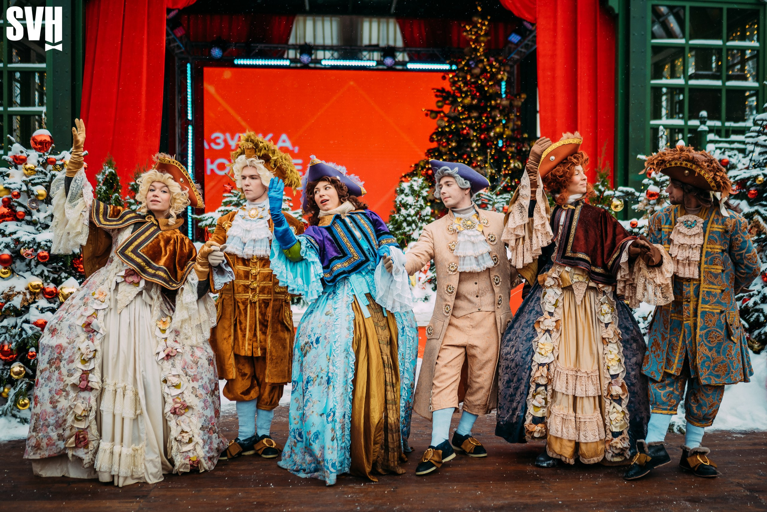 Новогодняя ярмарка на Тверской площади