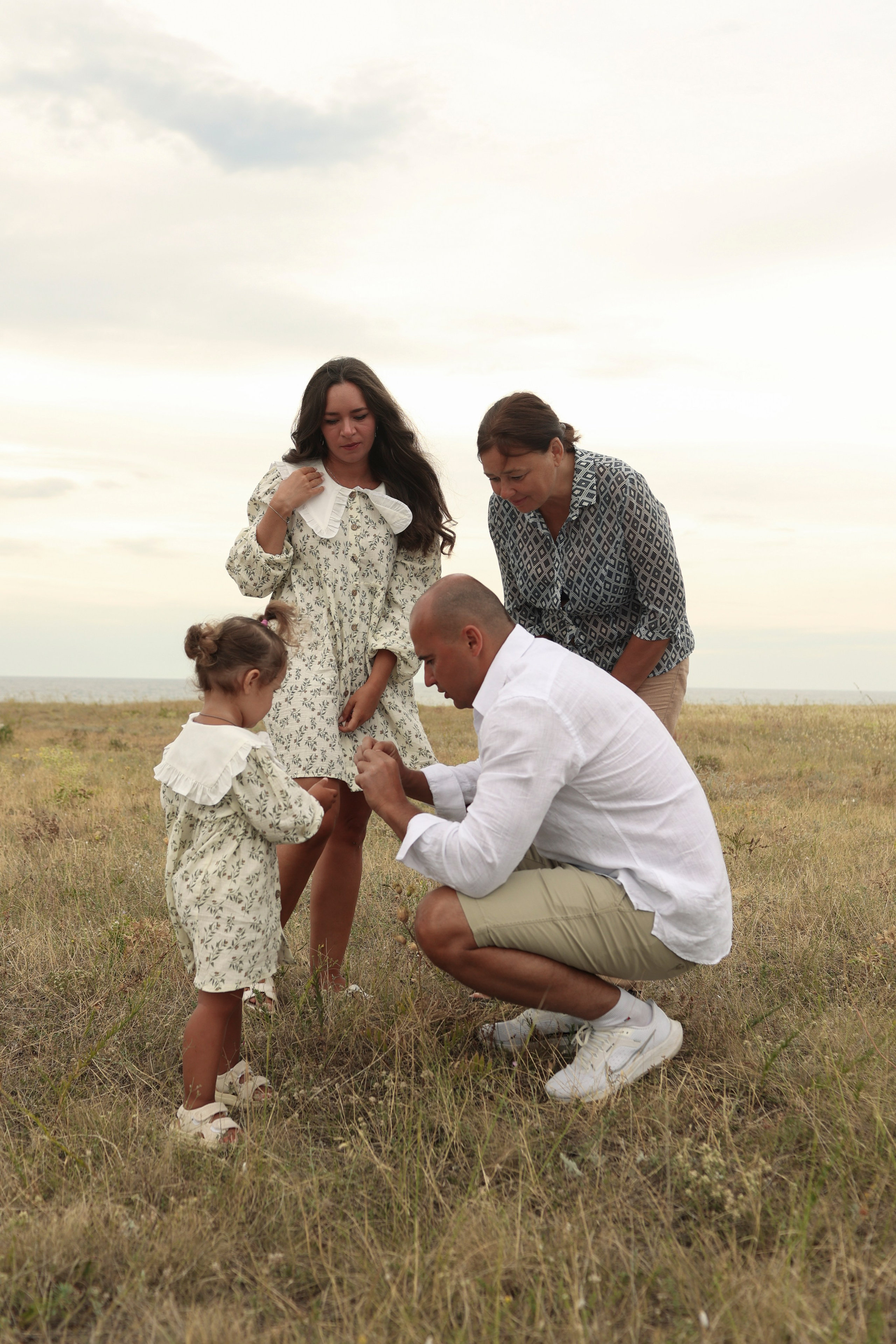 Пойдем, словлю тебе кузнечика. Свадебный и портретный фотограф. Видеограф на Свадьбу. Севастополь, Ялта, Симферополь, Крым