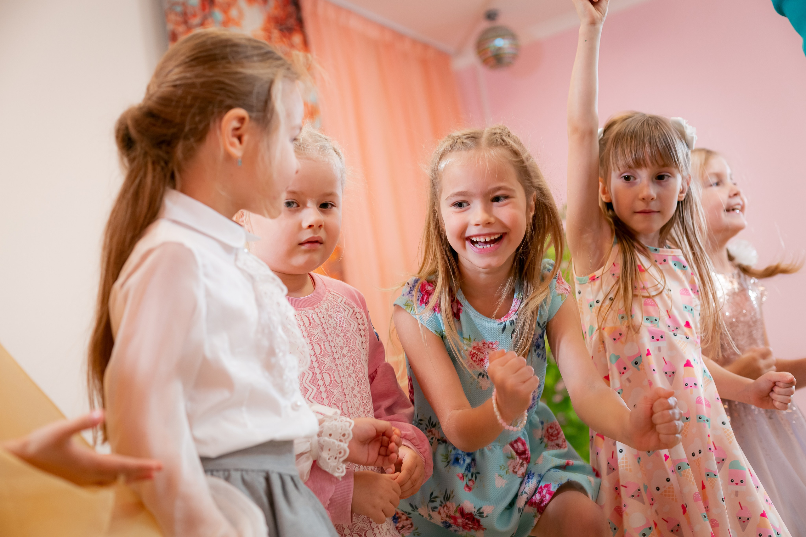 Портфолио утренники в детском саду. Семейный и детский фотограф Комина Елена, Власиха, Одинцово
