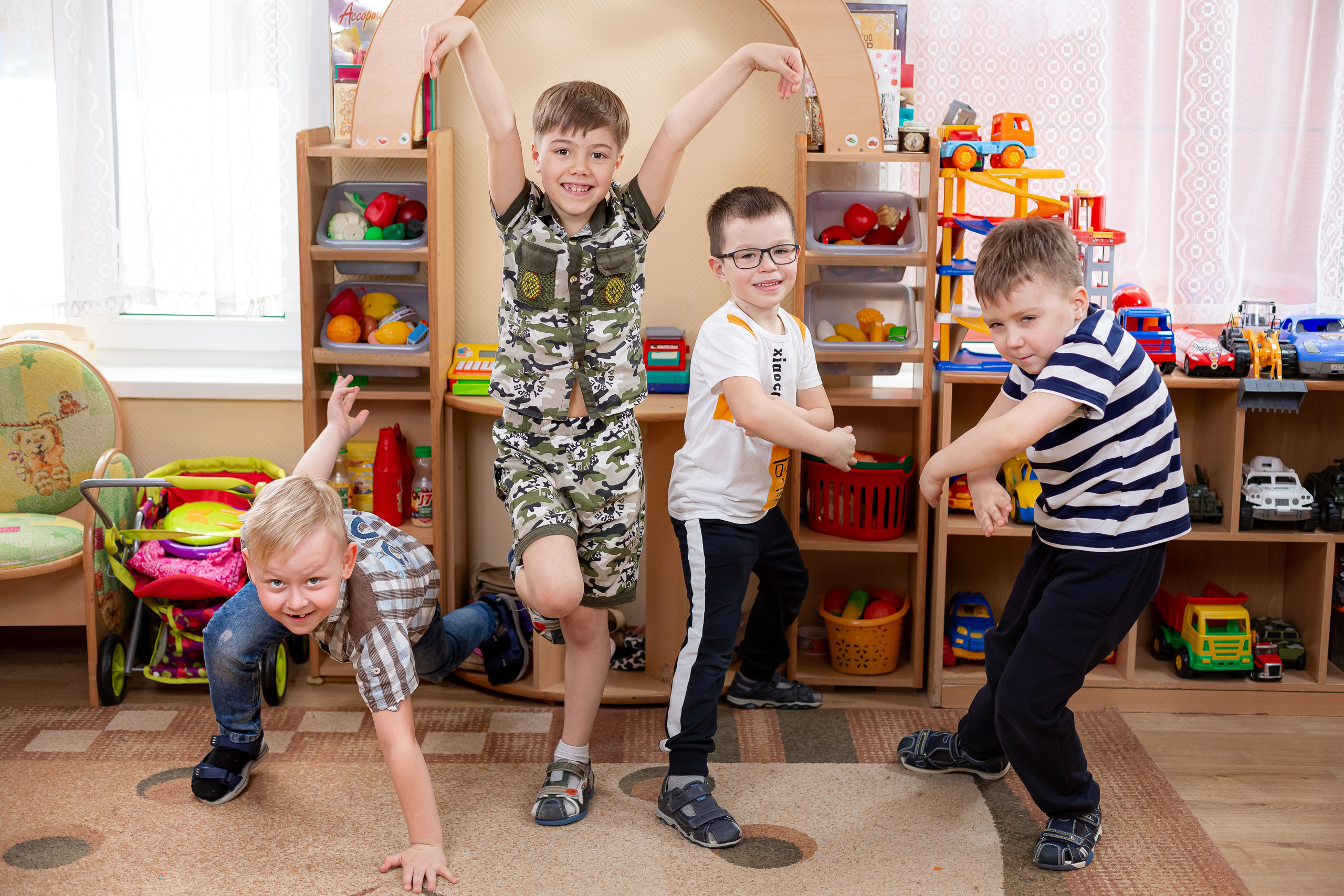 День в саду. Семейный и детский фотограф Комина Елена, Власиха, Одинцово