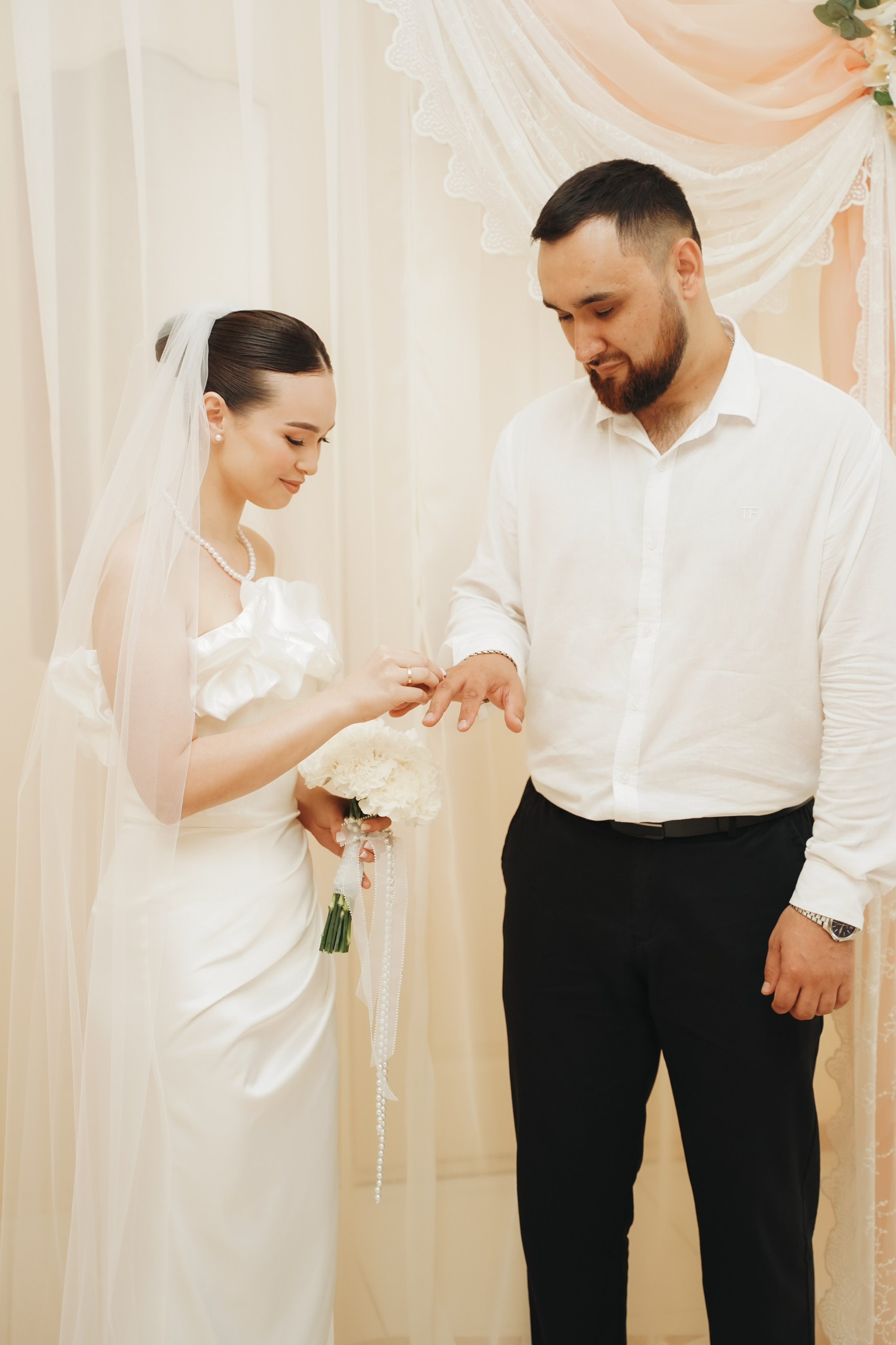 Владимир и Виктория. Фото и видео для вас в Астрахани!