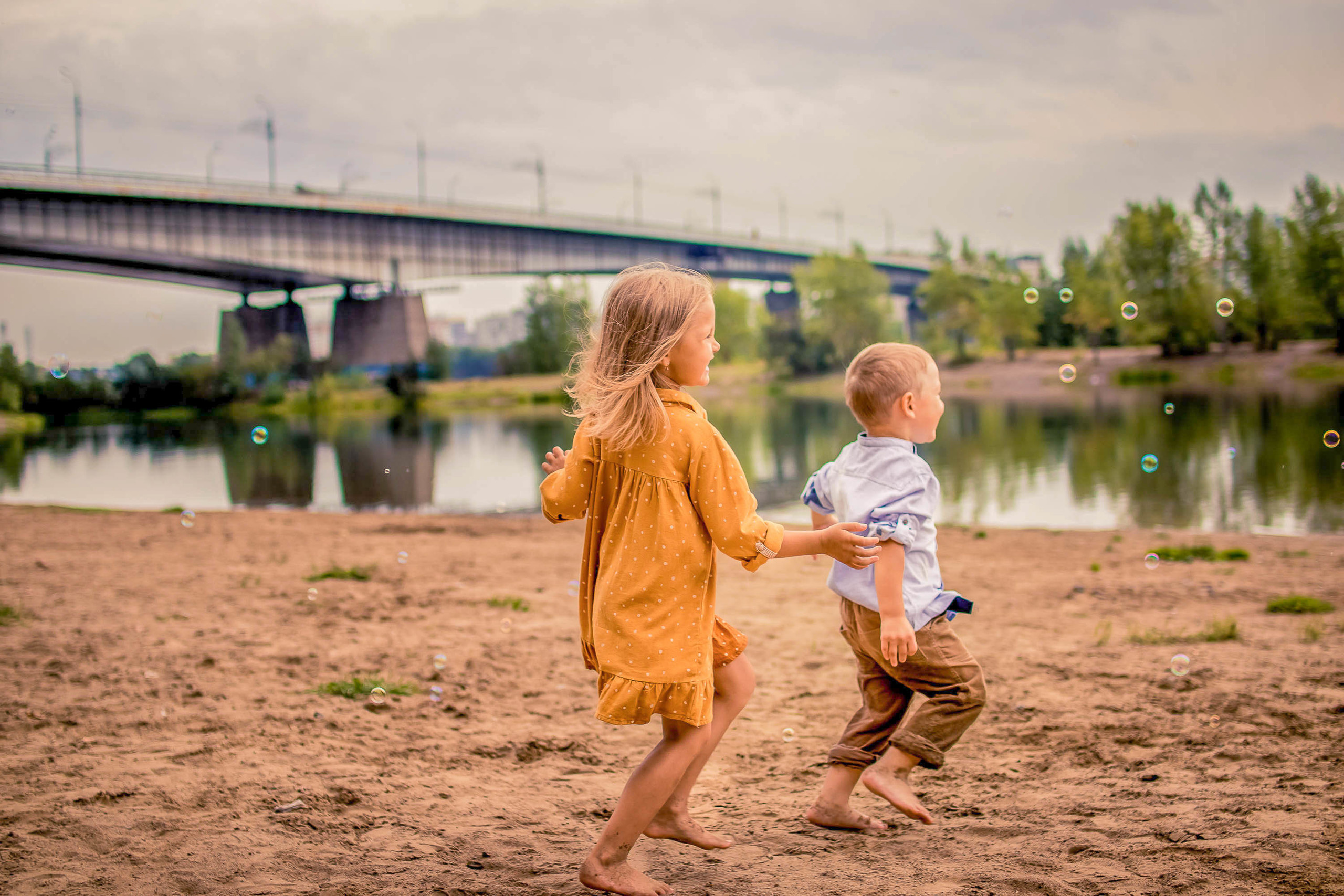 Детская фотосессия на улице. Семейный и детский фотограф в Красноярске Ольга Гаврикова