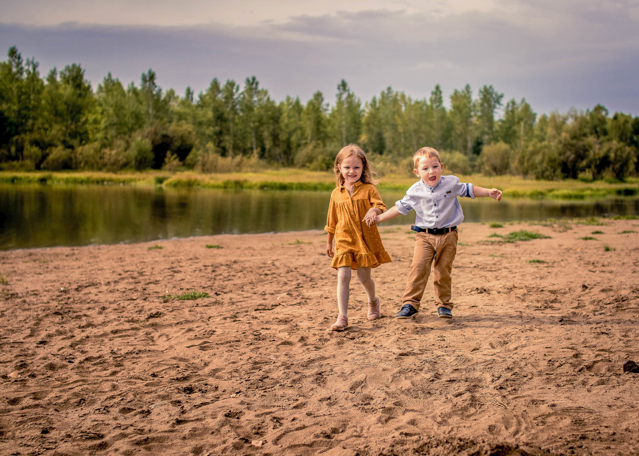 Детская фотосессия на улице. Семейный и детский фотограф в Красноярске Ольга Гаврикова