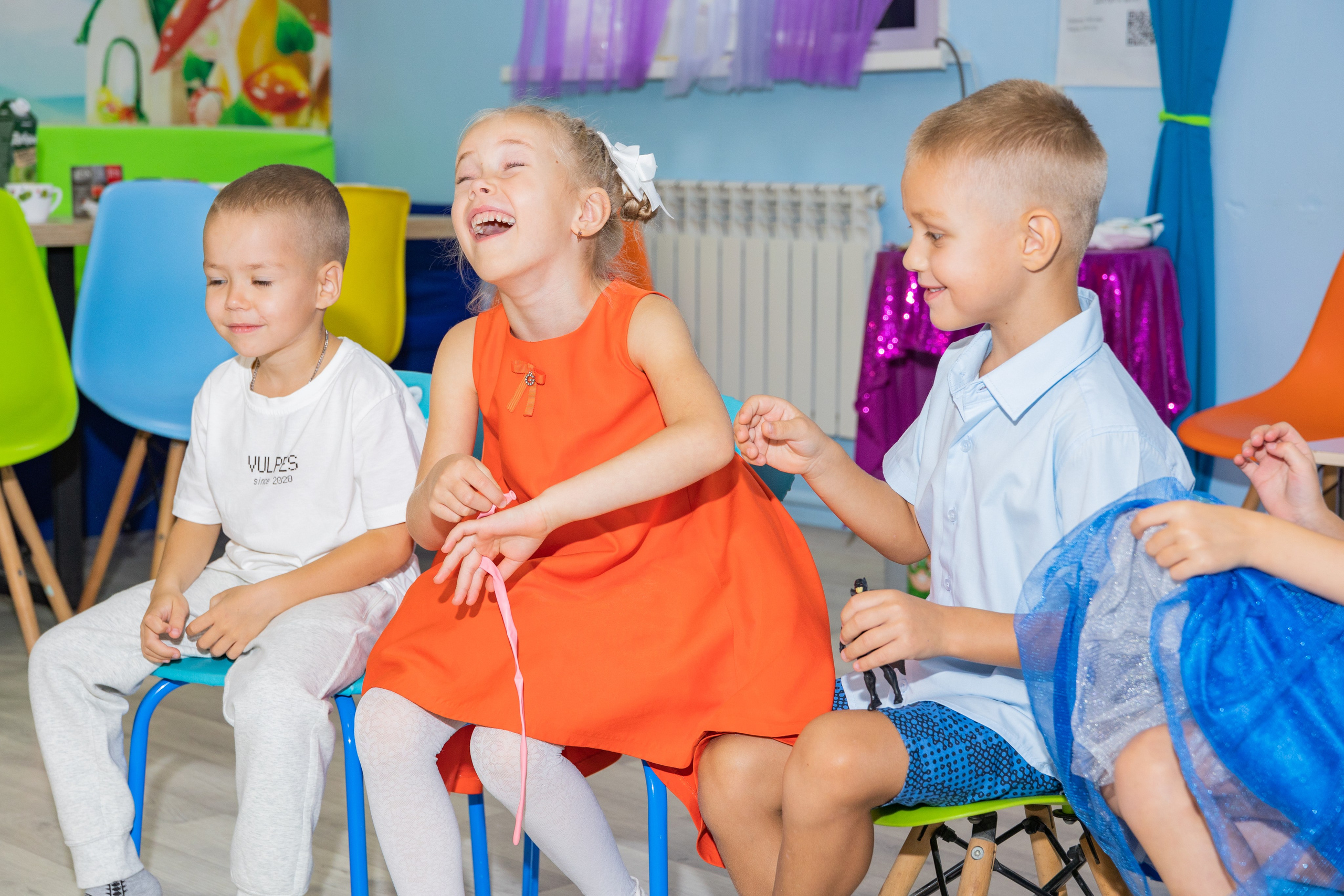 День Рождение в детском центре Качели. Выпускные альбомы во Владивостоке