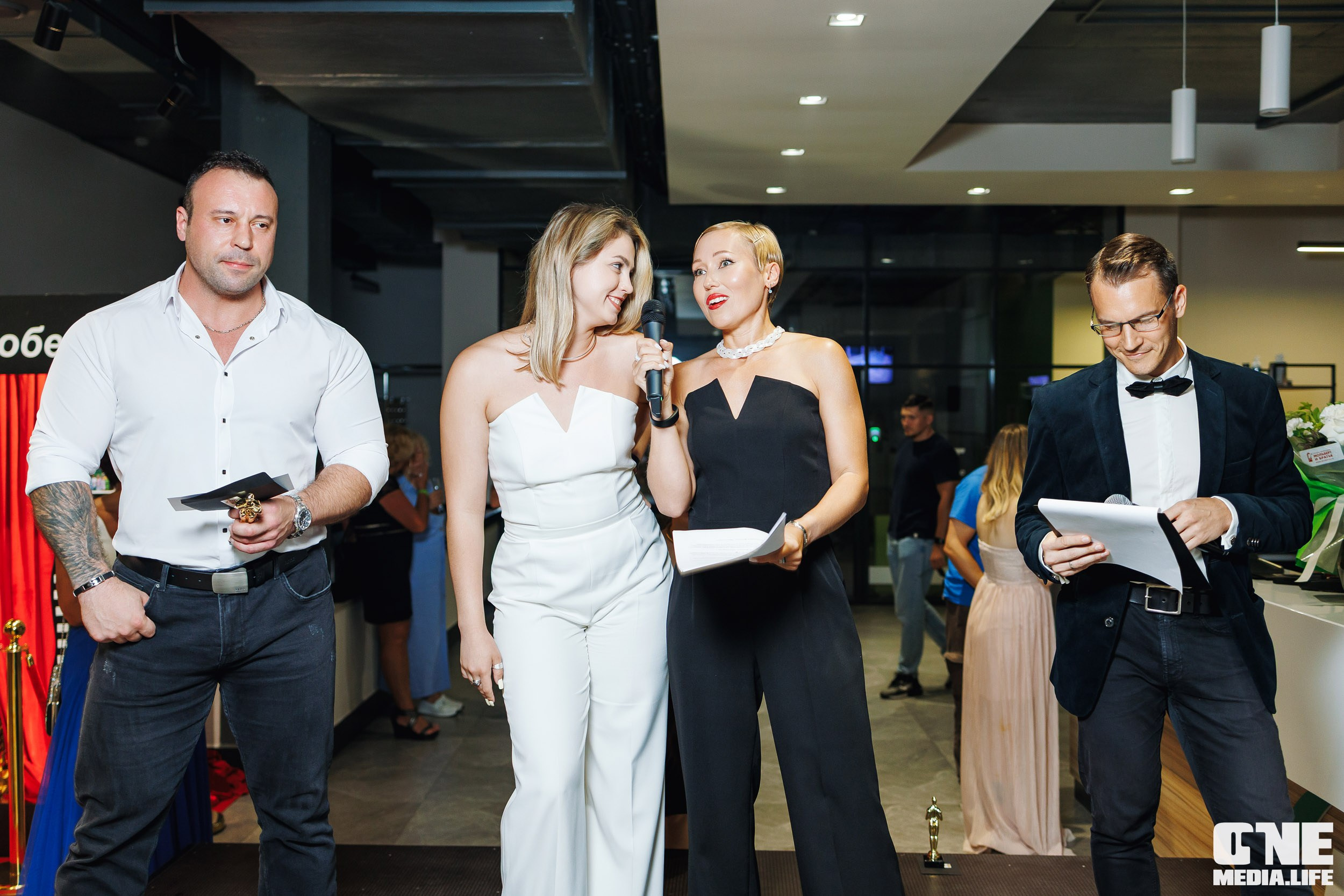 Фоторепортаж с 5-летия фитнес-клуба X-Fit. One Media Life: фоторепортажи, фотоотчеты с мероприятий и заведений