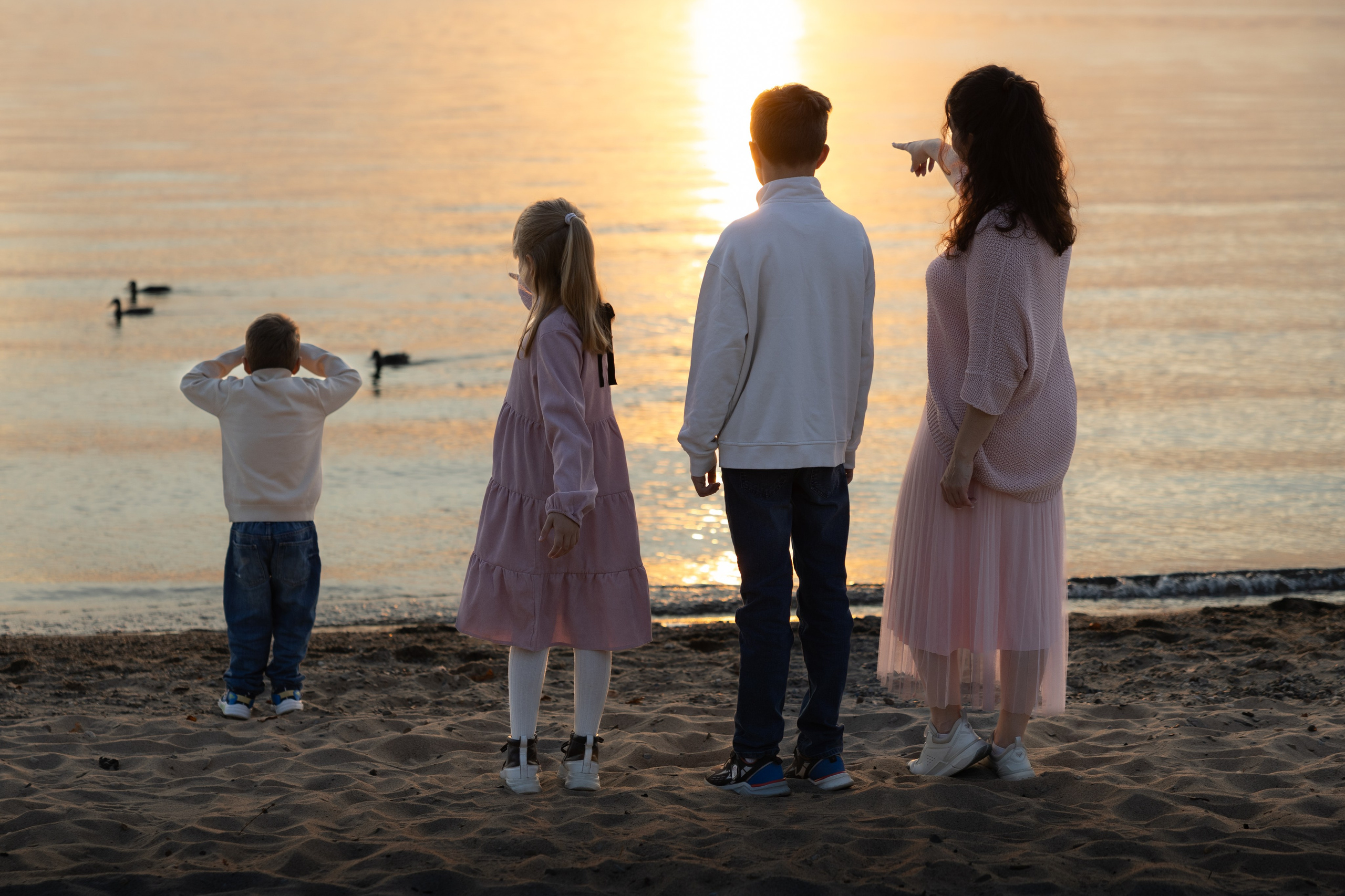 Евгения и детки. Фотограф Новосибирск, Академгородок — Айна