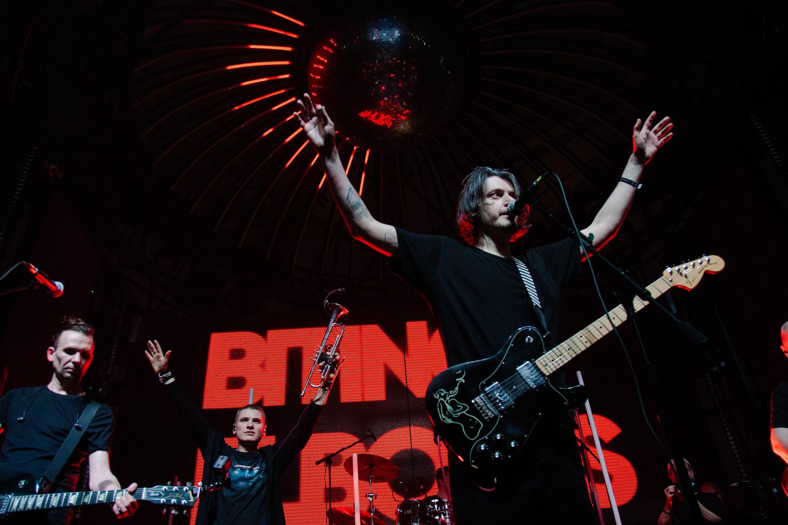 Biting Elbows. Фотограф для музыкантов, фотограф на концерт, концертный фотограф, съемка концерта, бэкстейдж фотограф