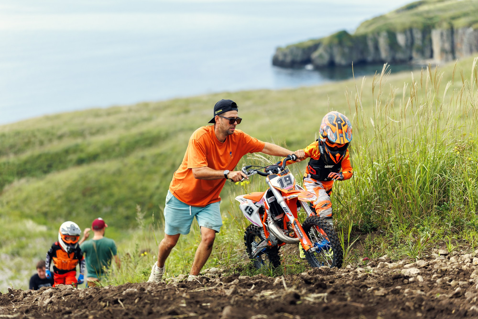 Мотокросс 2025. Андрей Кровлин — фотограф в Славянке