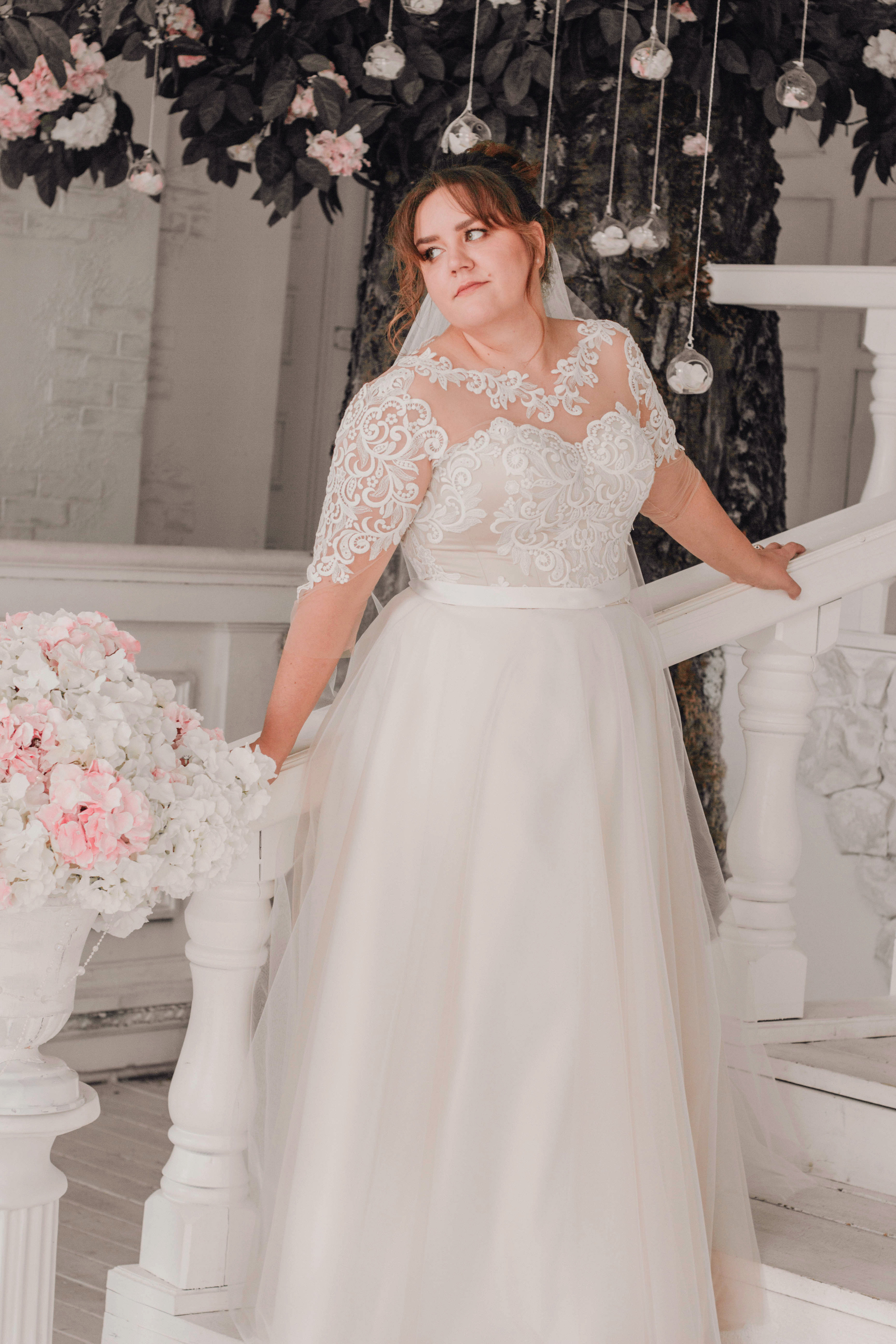 Свадьба Татьяны и Дениса в фотостудии Акт Первый и прогулка. Свадебный фотограф и фотограф Love-Store в Нижнем Новгороде Анастасия