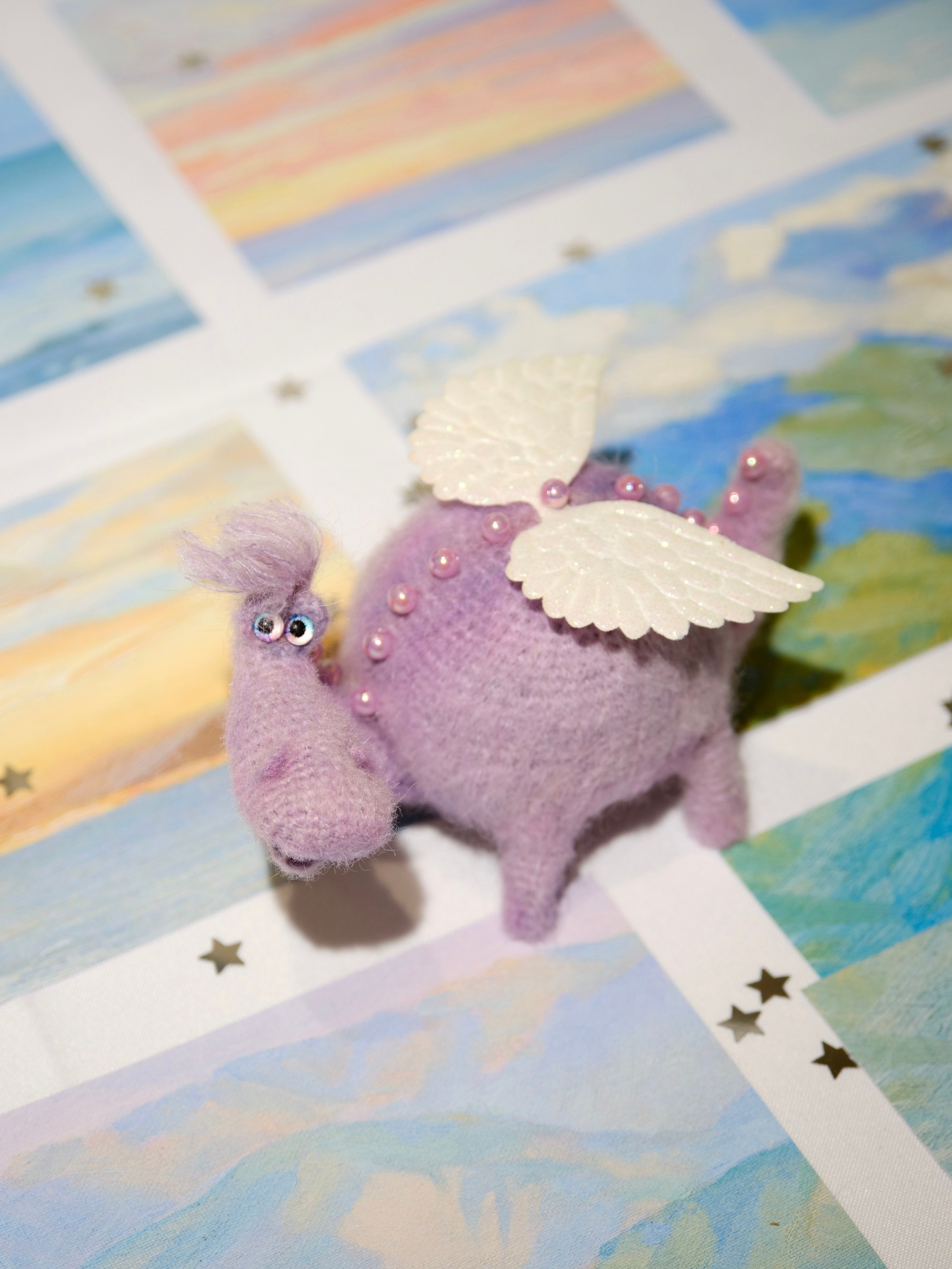 Игрушки и подушки. Предмет искусства