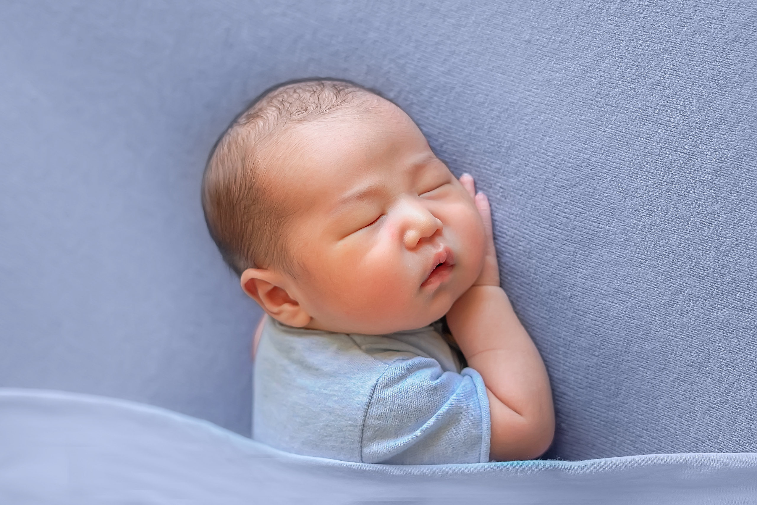 Новорожденные. Фотограф новорожденных и родов в Екатеринбурге Куклина Анна