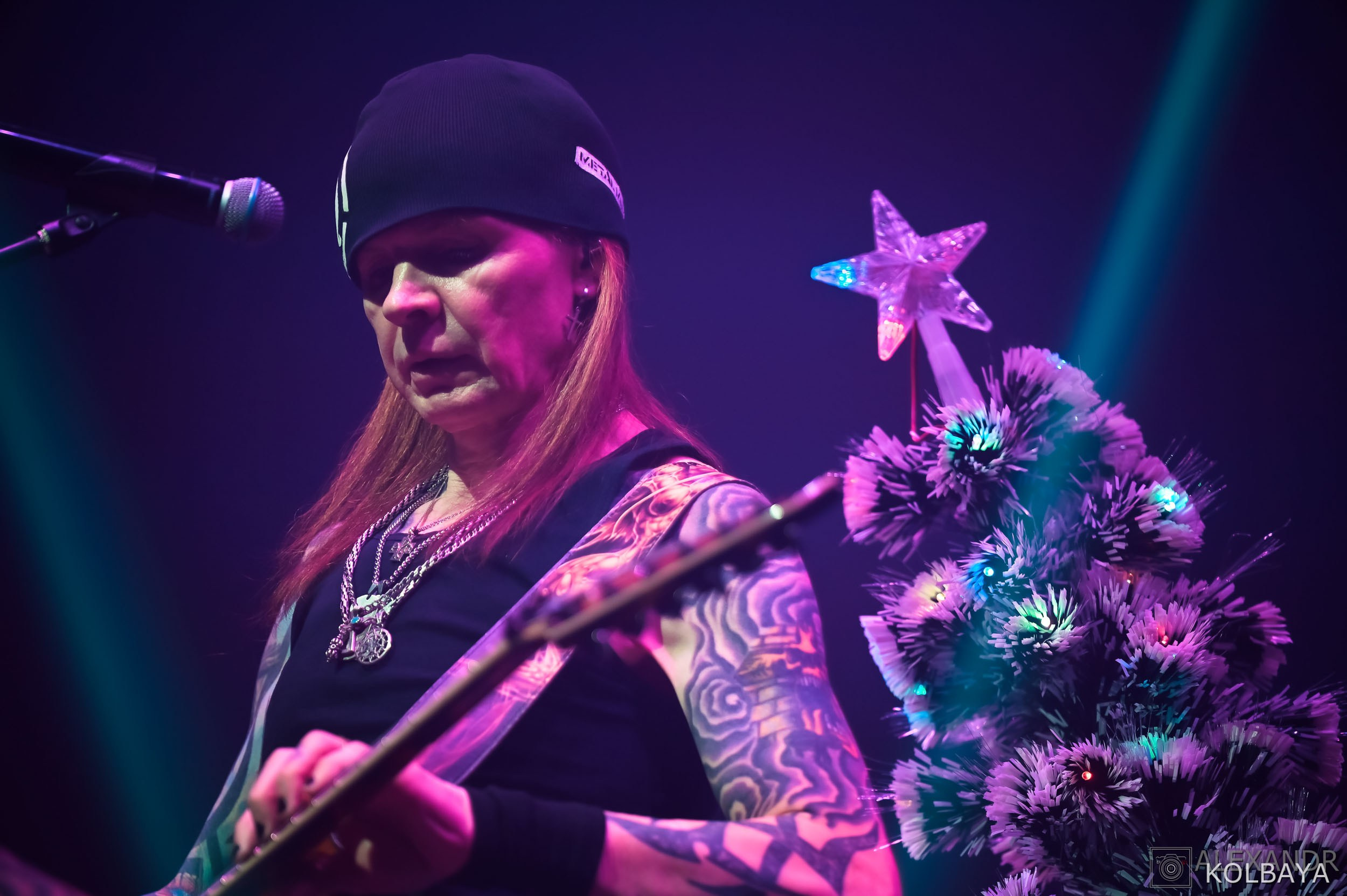 Фоторепортаж с Метал-Елки 2026. Концертный и театральный репортажный фотограф в Москве Александр Колбая