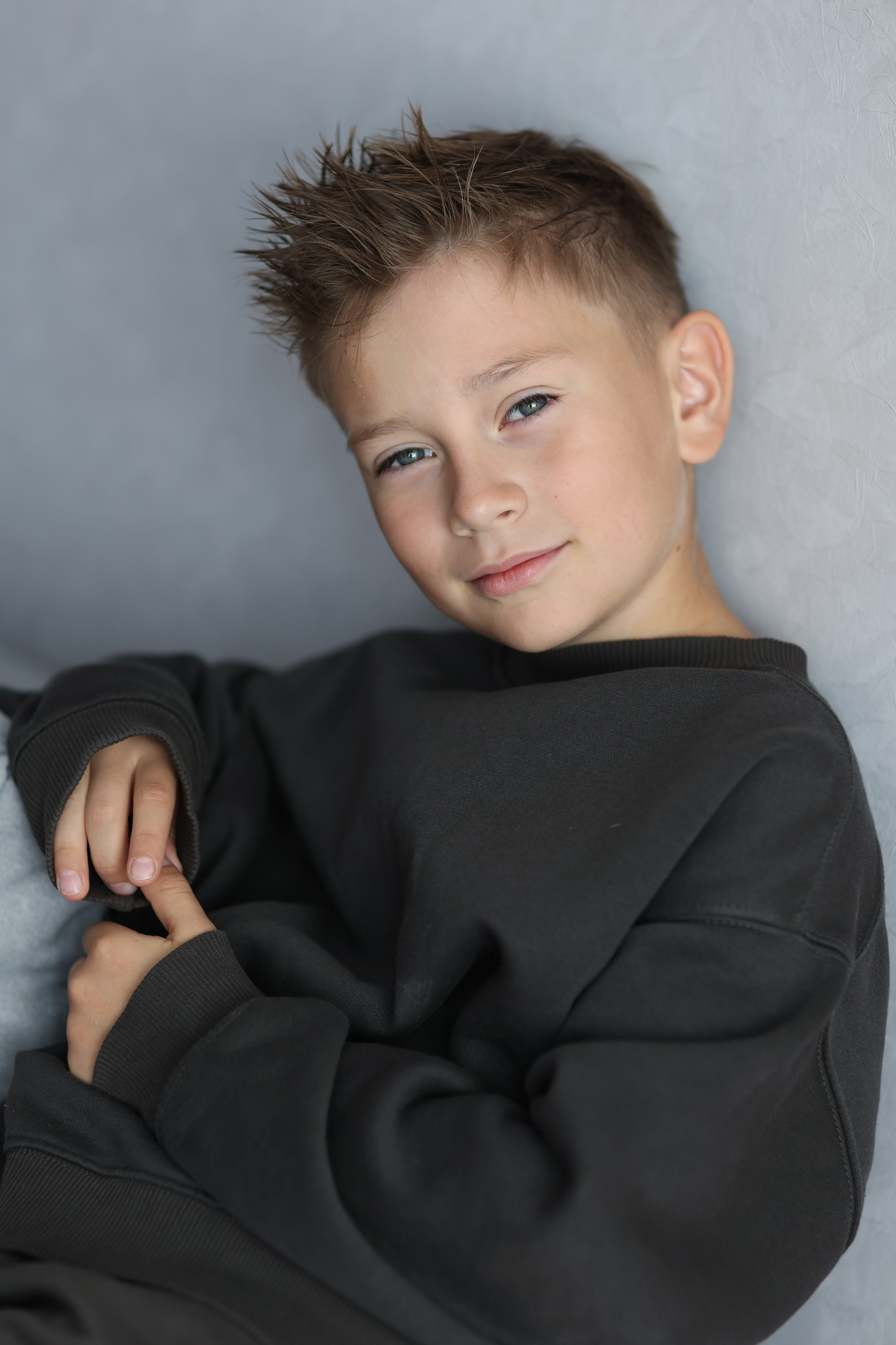 Детский портрет. Выпускные школьные альбомы в Иркутске и Краснодаре