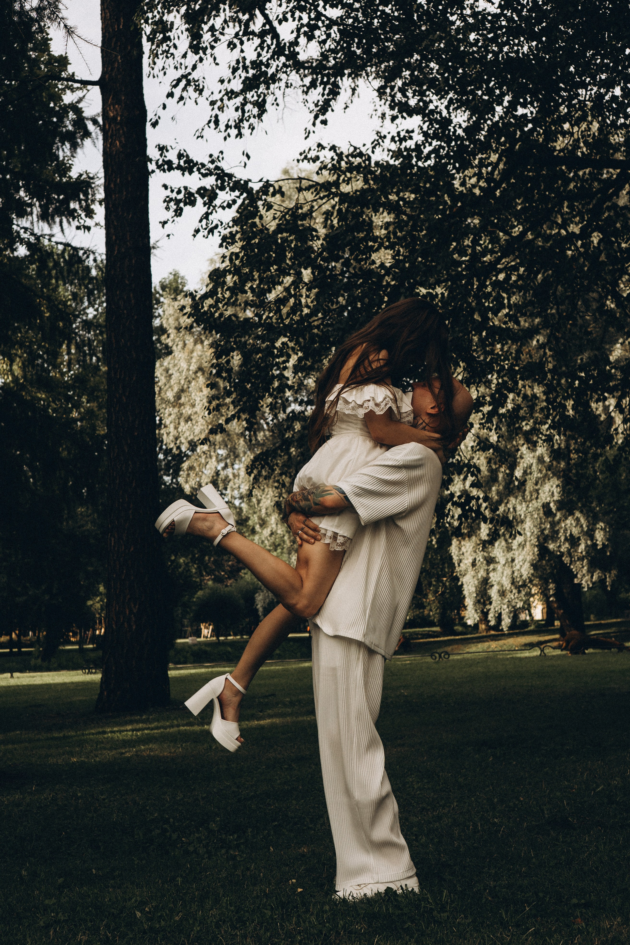 СВАДЕБНАЯ ПРОГУЛКА ПО ТАВРИЧЕСКОМУ САДУ И НЕВСКОЙ РАТУШЕ. Профессиональный фотограф, Санкт-Петербург — Виктория Богомолова