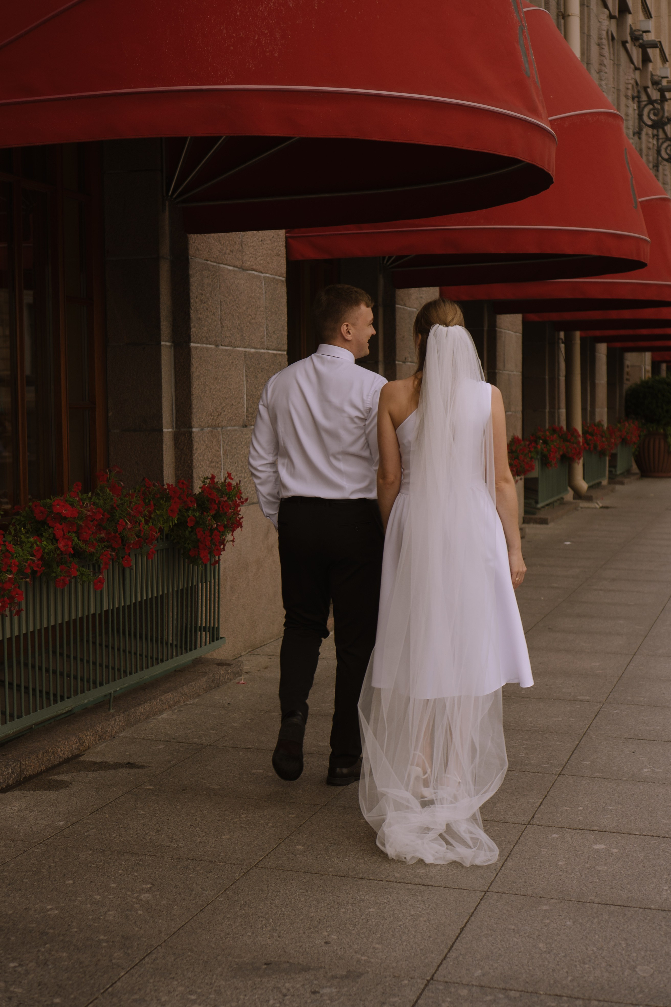 СВАДЕБНАЯ СЬЕМКА С ИСАКИЕВСКИМ СОБОРОМ, АСТОРИЯ И ЗАКОНОДАТЕЛЬНОЕ СОБРАНИЕ. Профессиональный фотограф, Санкт-Петербург — Виктория Богомолова