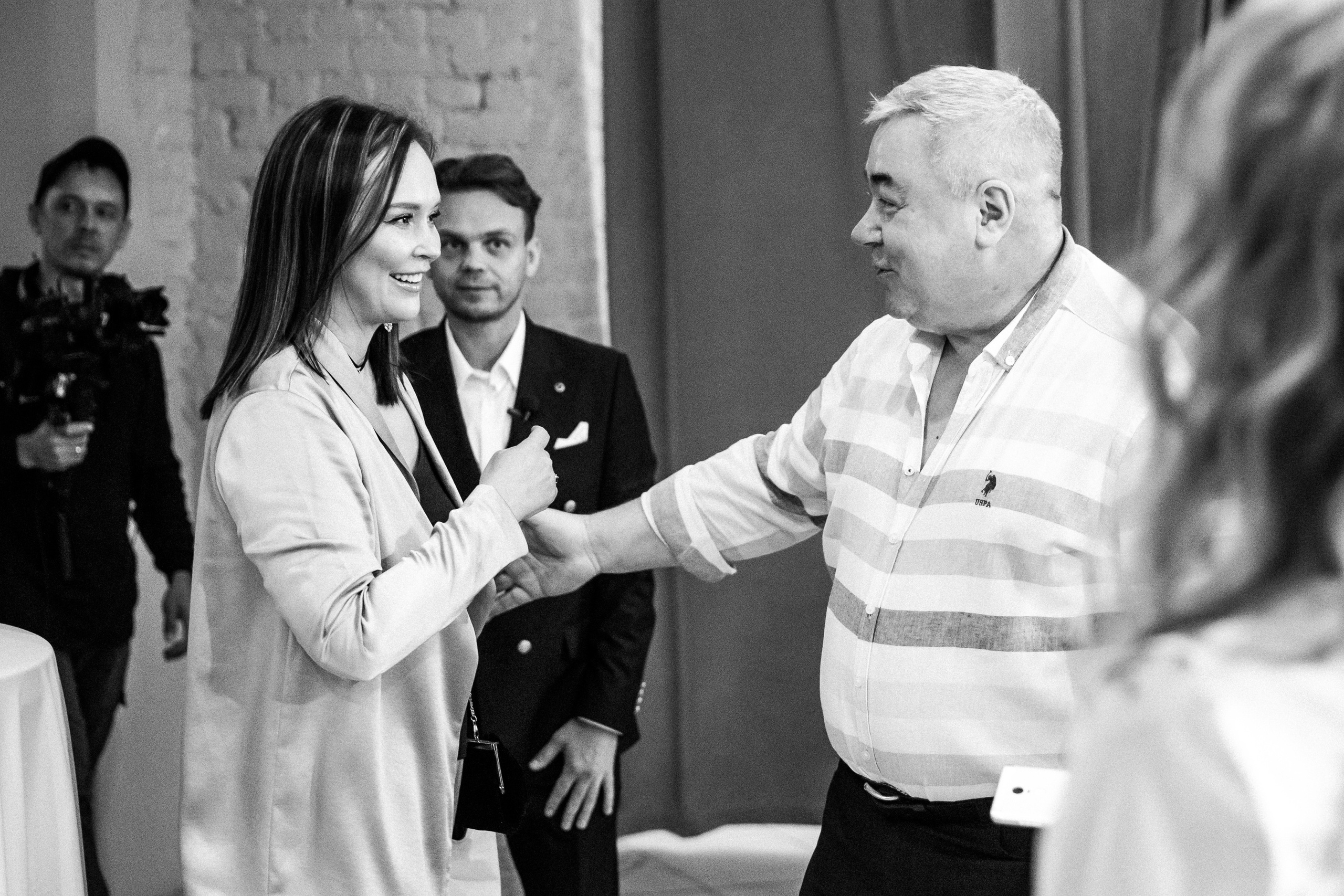 2023-06-23 Выпускной МБОУ СОШ № 10. Фотограф в Красноярске