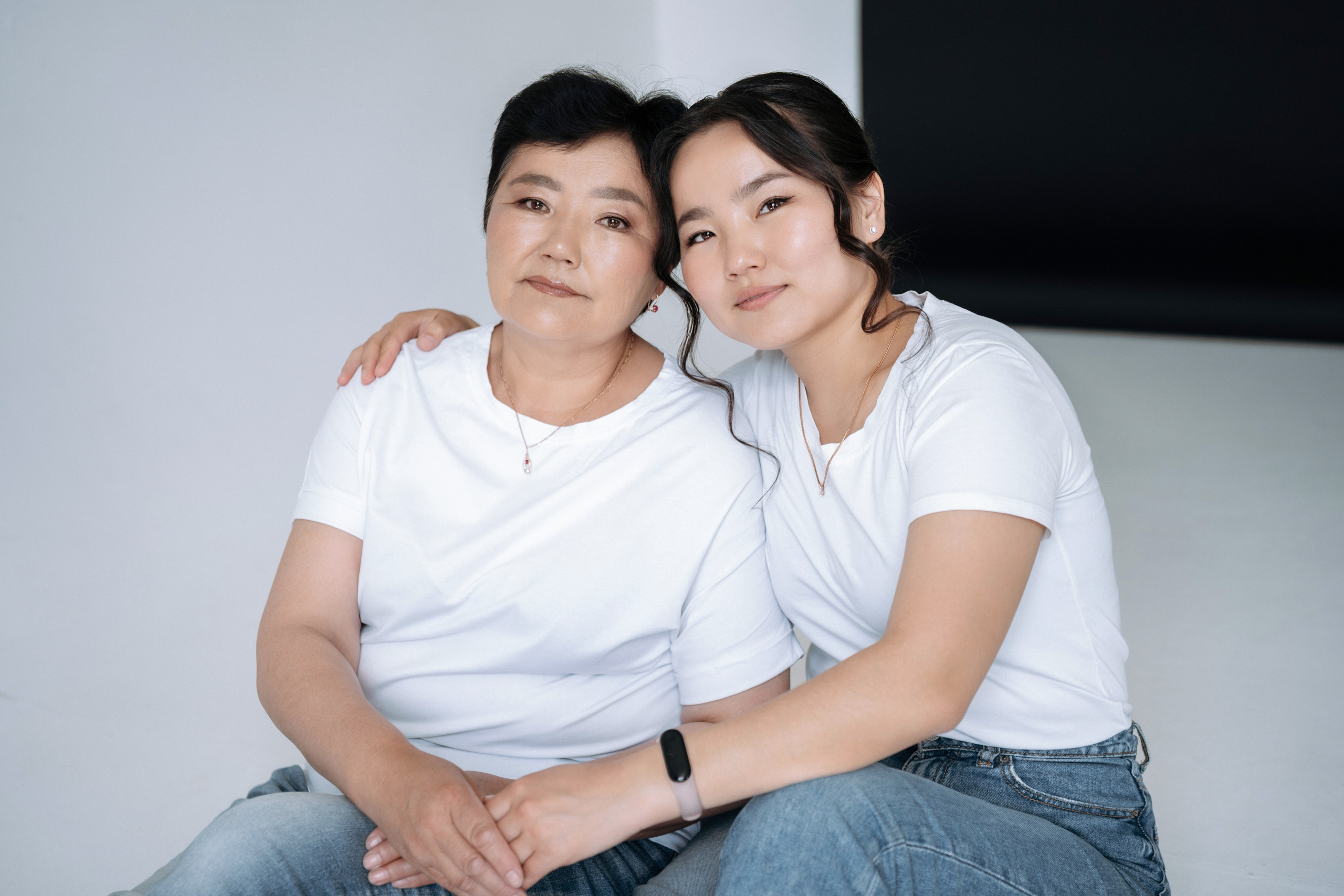 Валентина и Люда Галсановы. Фотограф Улан-Удэ