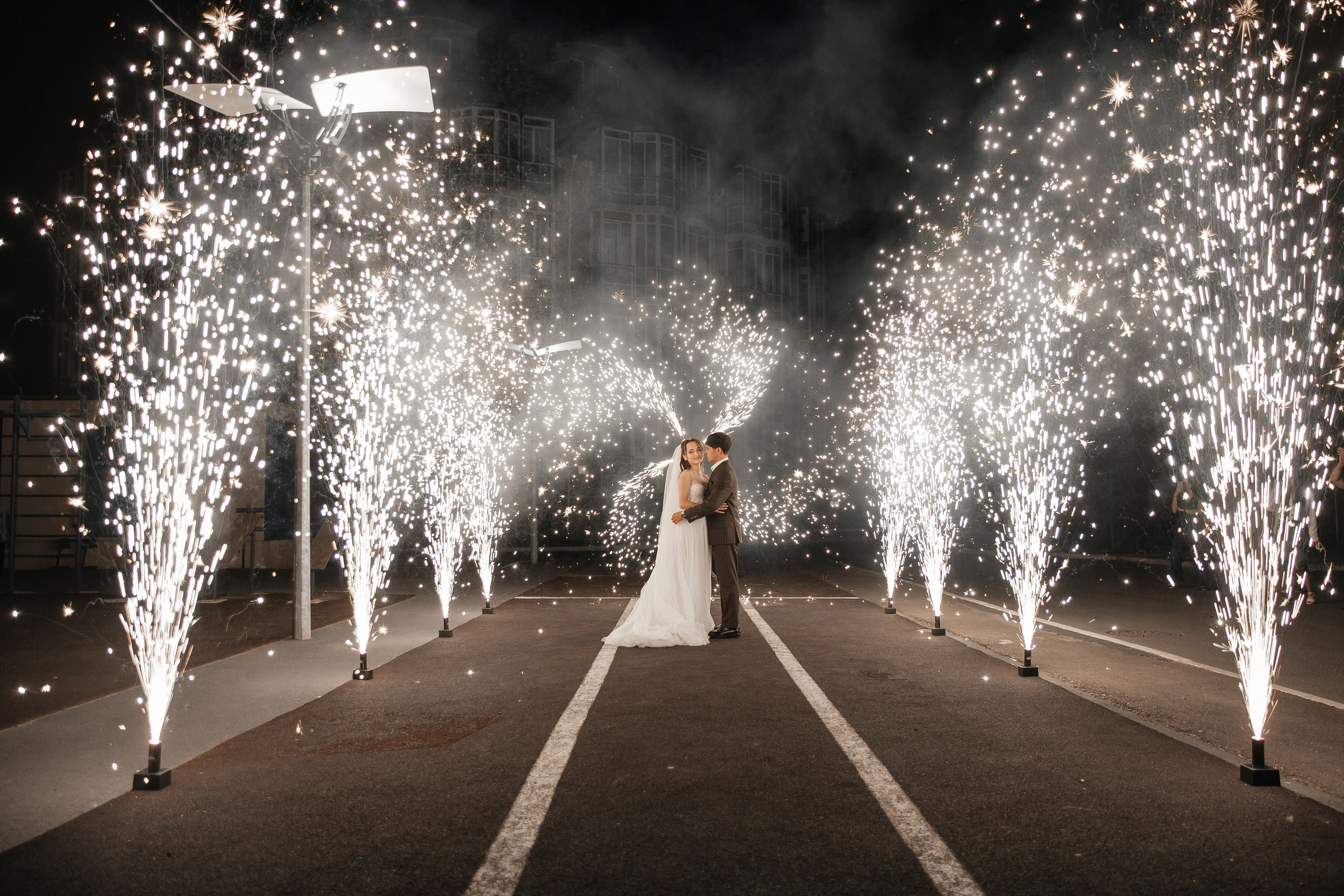 Уютная свадьба — Аскар и Катя на Марсовом поле. Свадебный фотограф в Оренбурге Илья Володьков