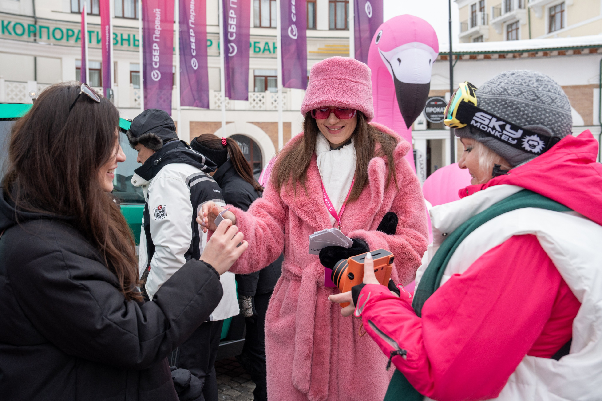 Сбер-маркетинг в Сочи и Красной Поляне. Репортажный фотограф в Красной Поляне и Сочи Павлюченко Екатерина