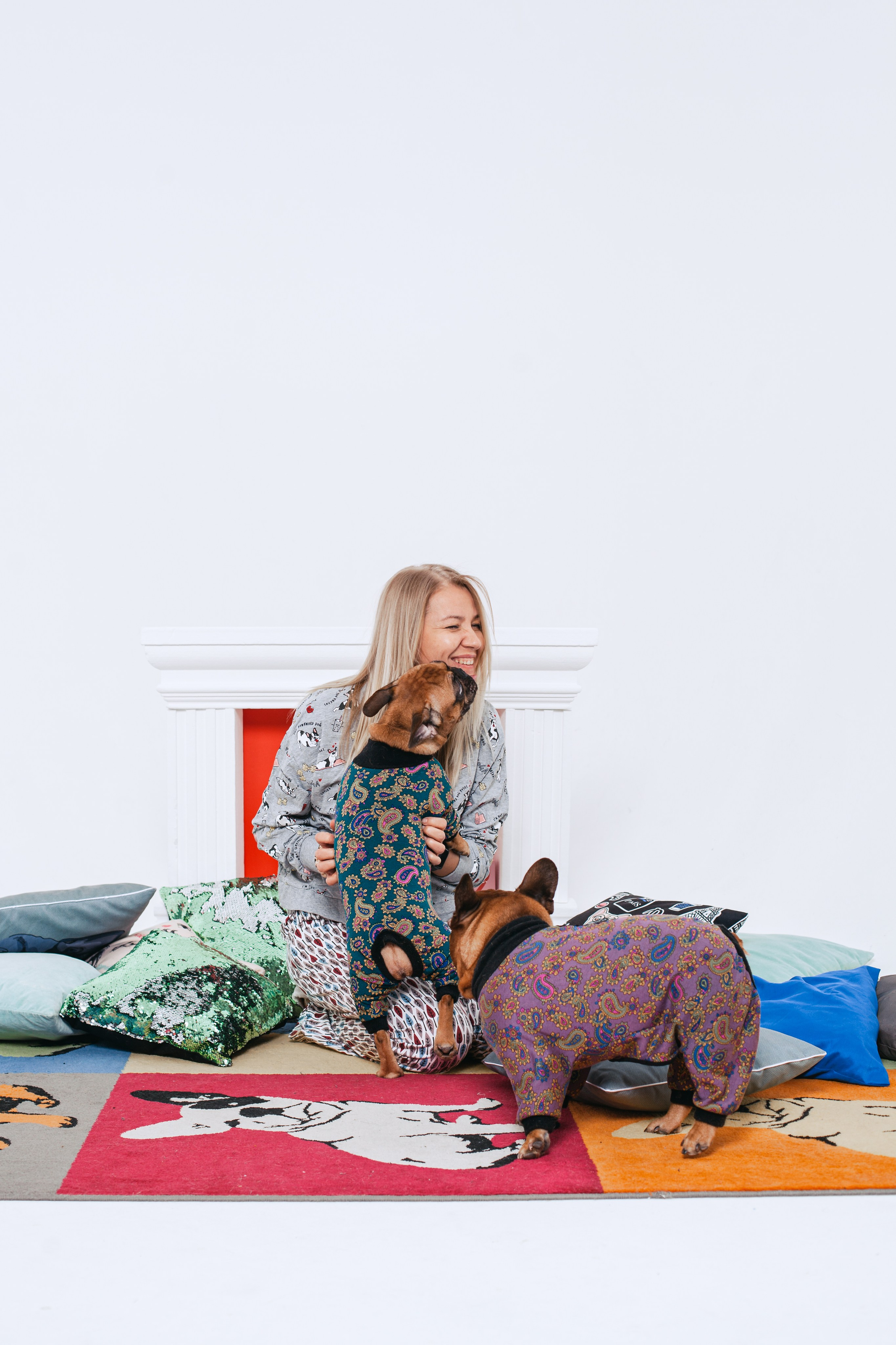 Пижамная вечеринка французских бульдогов и их хозяев. Фотограф-анималист Татьяна Степанова