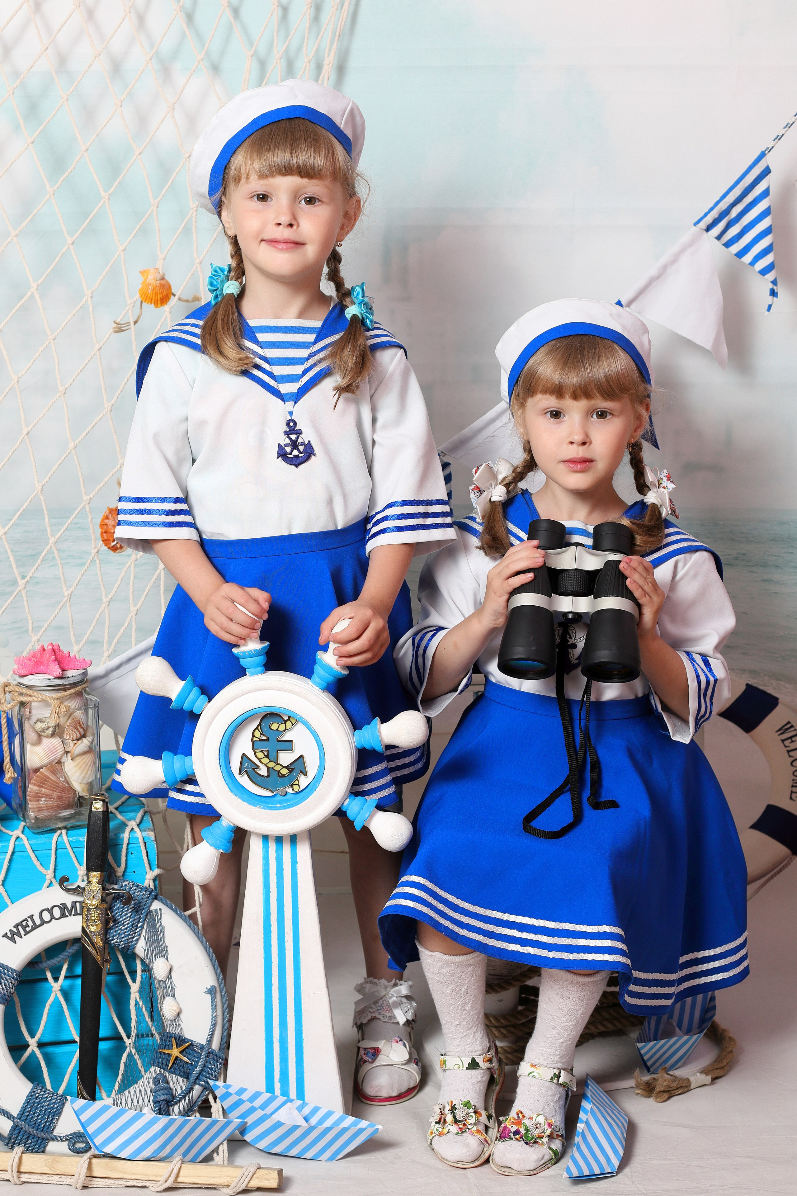 Морячка и моряк. Детская выездная фотостудия