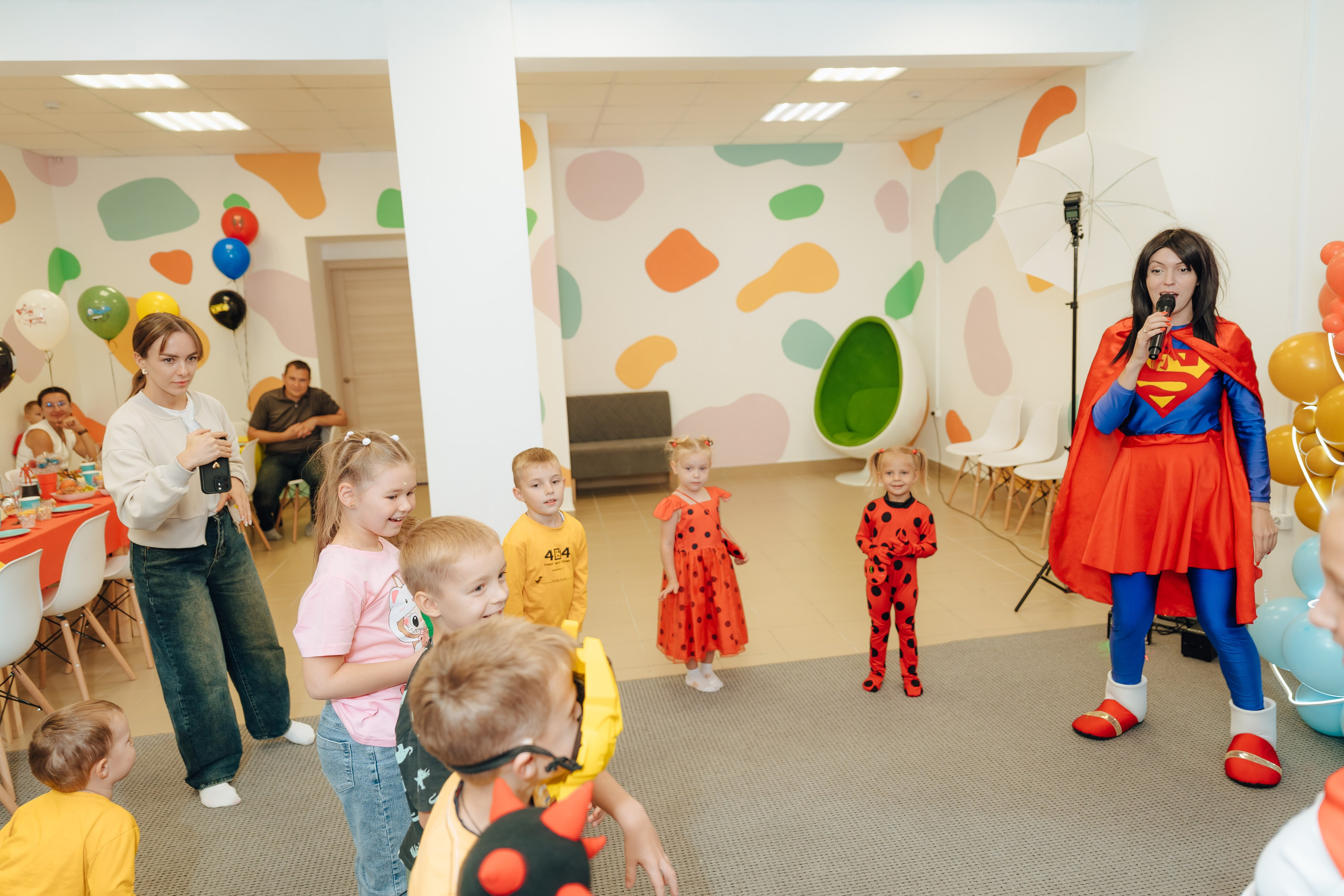 Праздник Льва в Мультифокс. Детский и семейный фотограф Катерина Мишина