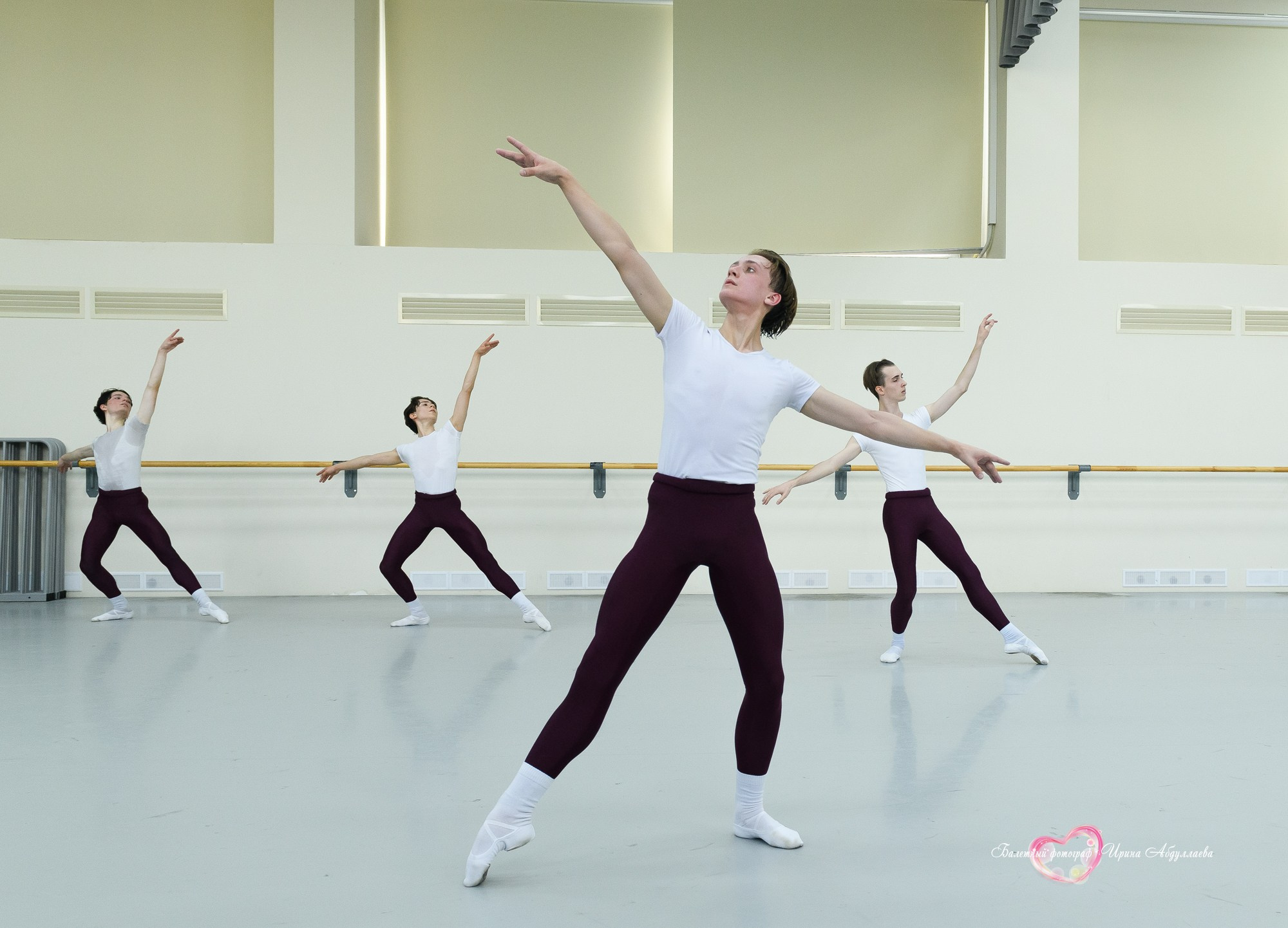 Госэкзамен выпускников МГХУ им. Лавровского — Мальчики — 2025 г