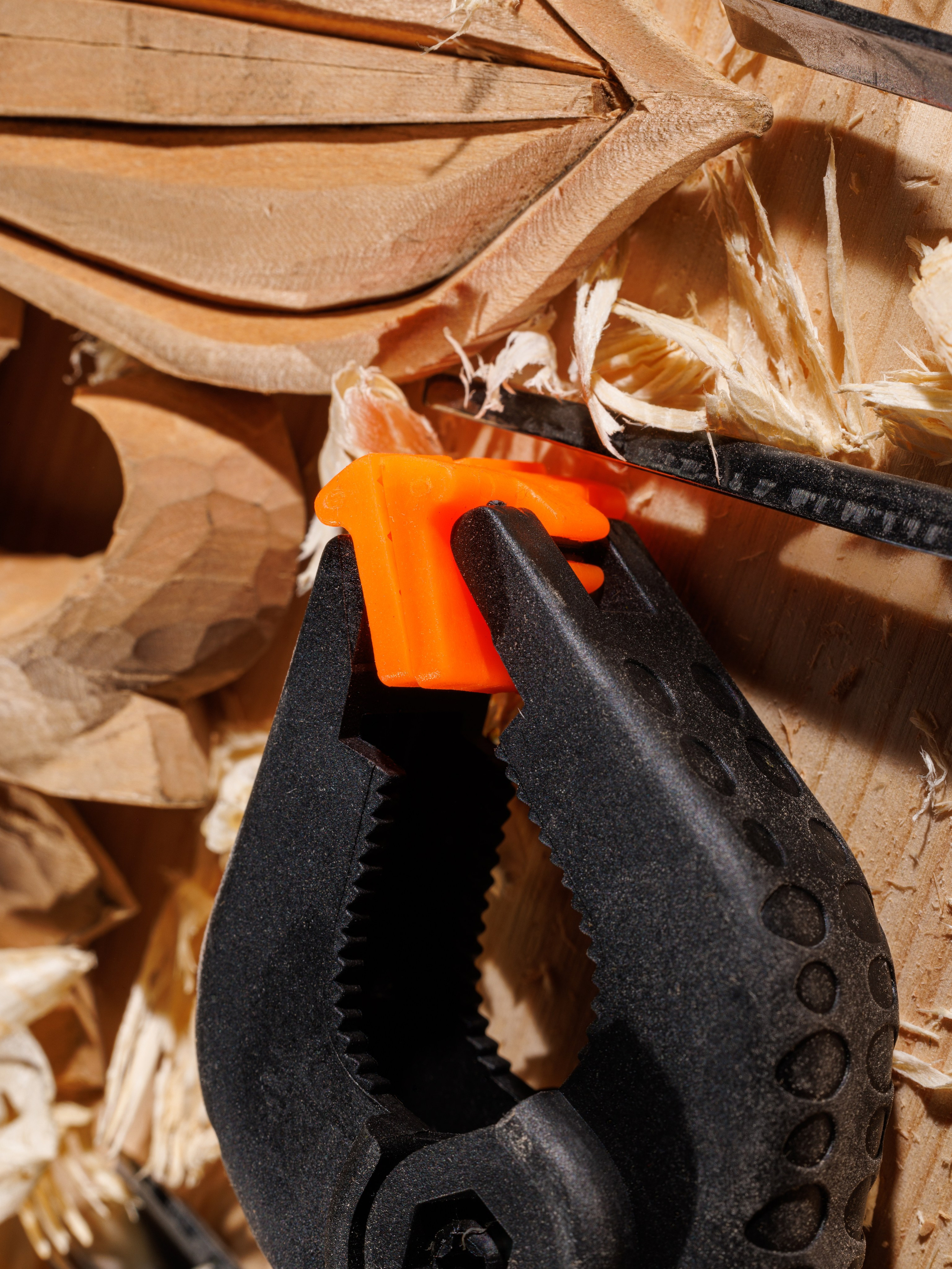 Струбцины в мастерской. Сергей Шестов фотограф из Нижнего Новгорода