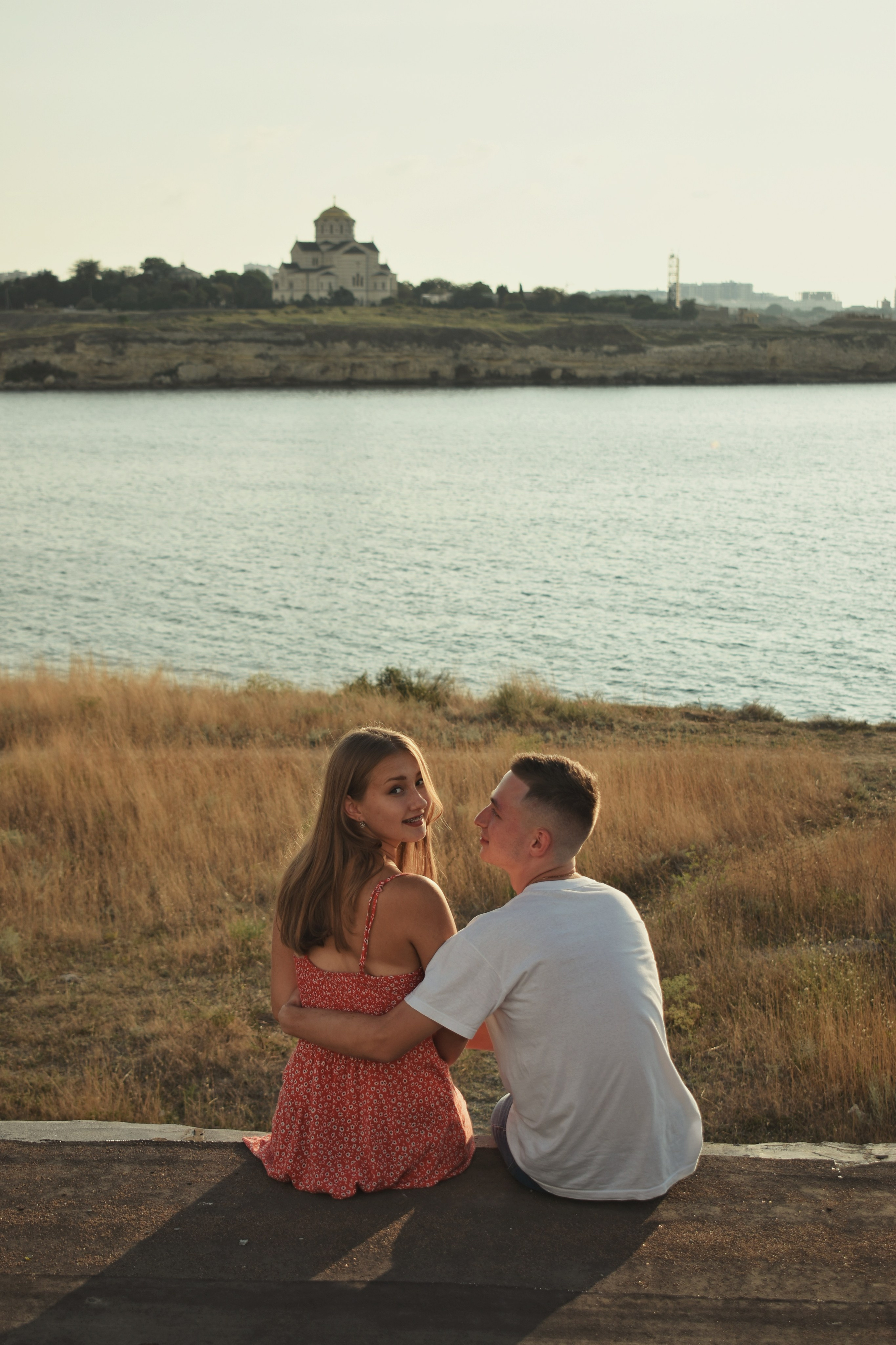 Александр и Екатерина. Фотограф-ретушер в Крыму Юля Лобурец