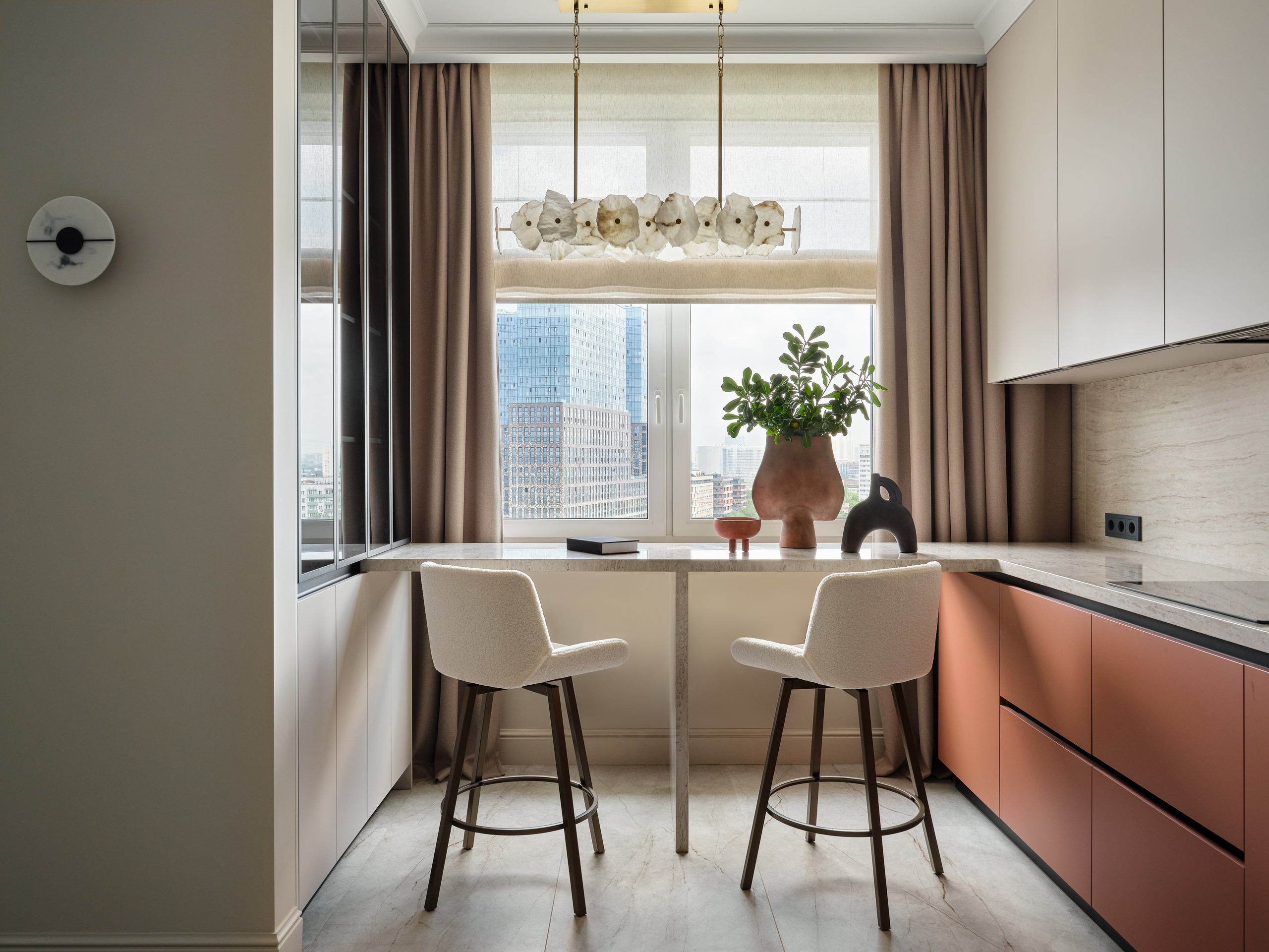 Лаконичный интерьер с акцентами. Фотограф Наталья Вершинина