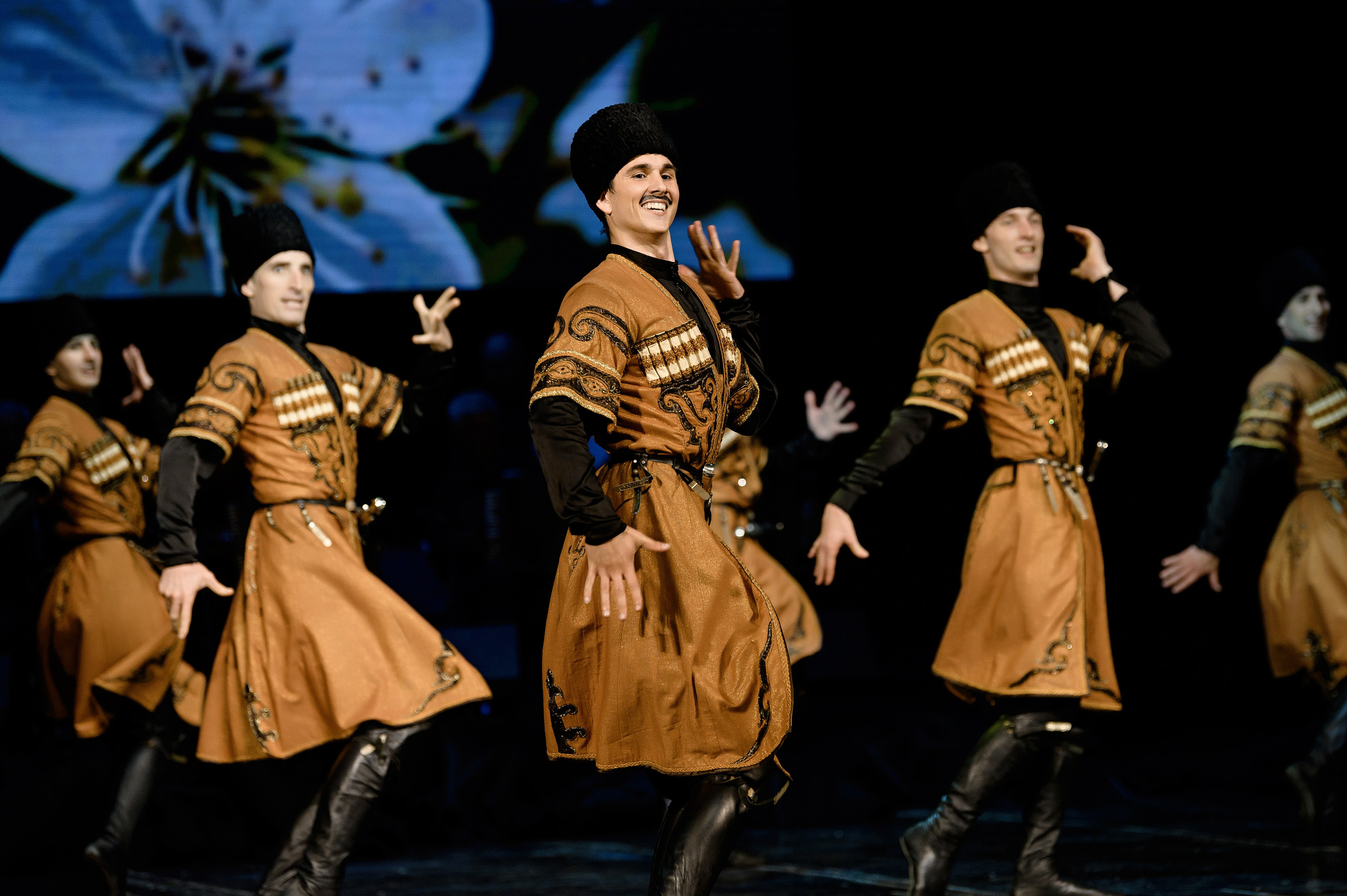 Ансамбль «Лезгинка» концерт в Махачкале. РЕПОРТАЖНЫЙ И БИЗНЕС ФОТОГРАФ В МОСКВЕ, ЕГОР НИКОЛАЕВ