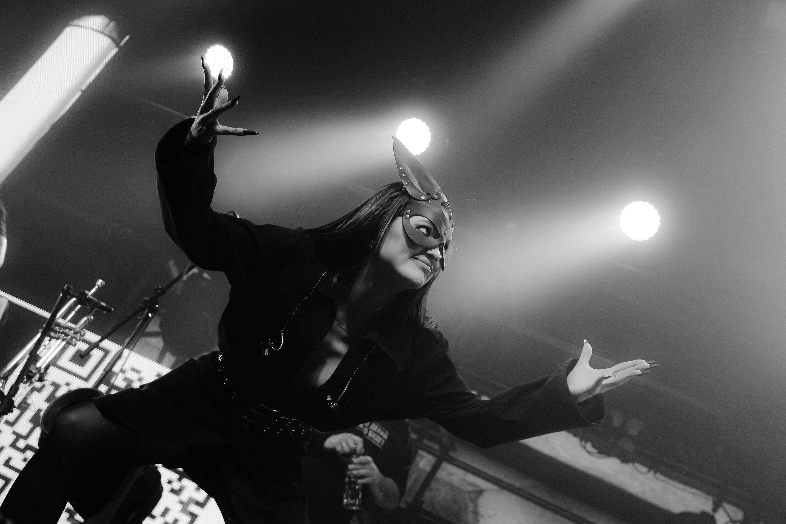 ПНЕВМОСЛОН | A2. Фотограф из Петербурга Софи Веритас Концерты и портреты